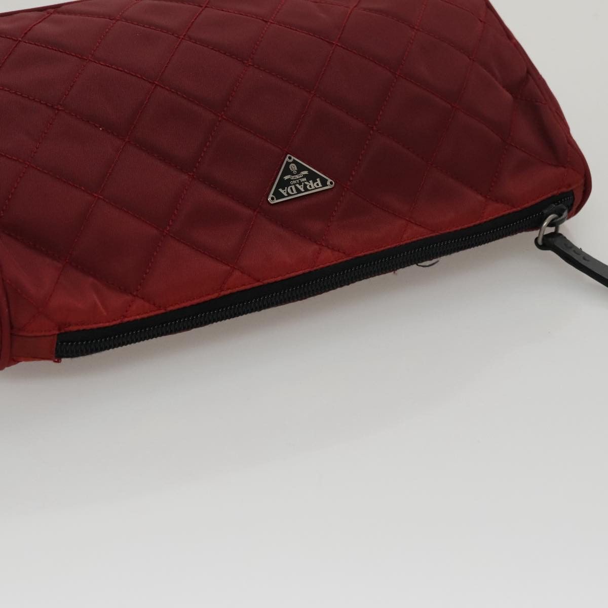 Prada Matelassé Burgundy Synthetic Clutch Bag (Pre-Owned) Size ONE SIZE - 10 Thumbnail