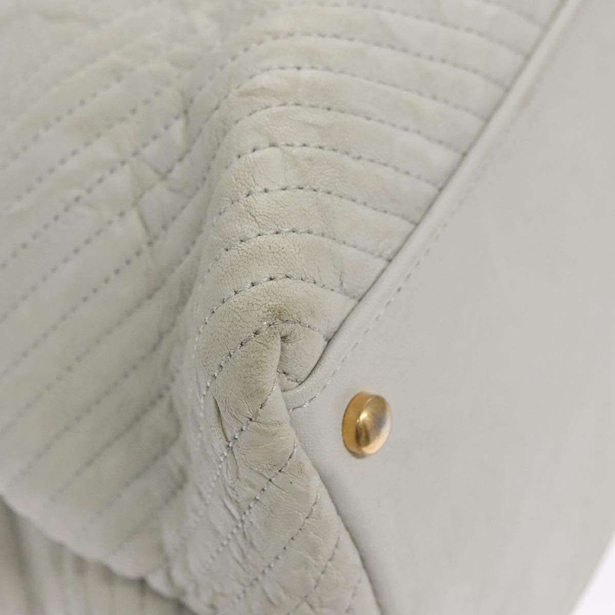 Chanel V-Stich White Leather Tote Bag (Pre-Owned) Size ONE SIZE - 8 Thumbnail