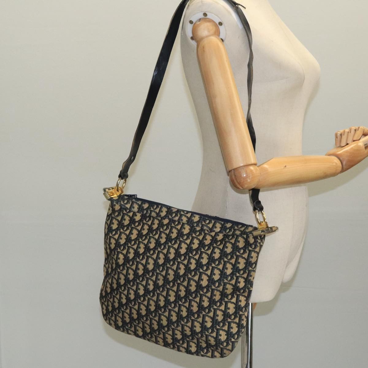 Dior Trotter Navy Canvas Shoulder Bag (Pre-Owned) Size ONE SIZE - 14 Thumbnail