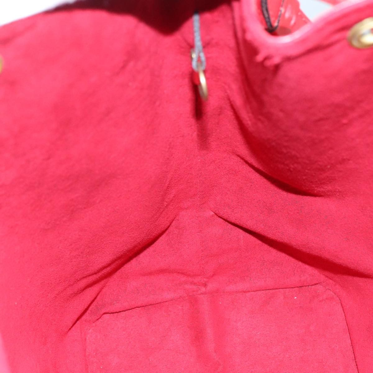 Louis Vuitton Noe Red Leather Shoulder Bag (Pre-Owned) Size ONE SIZE - 20 Thumbnail