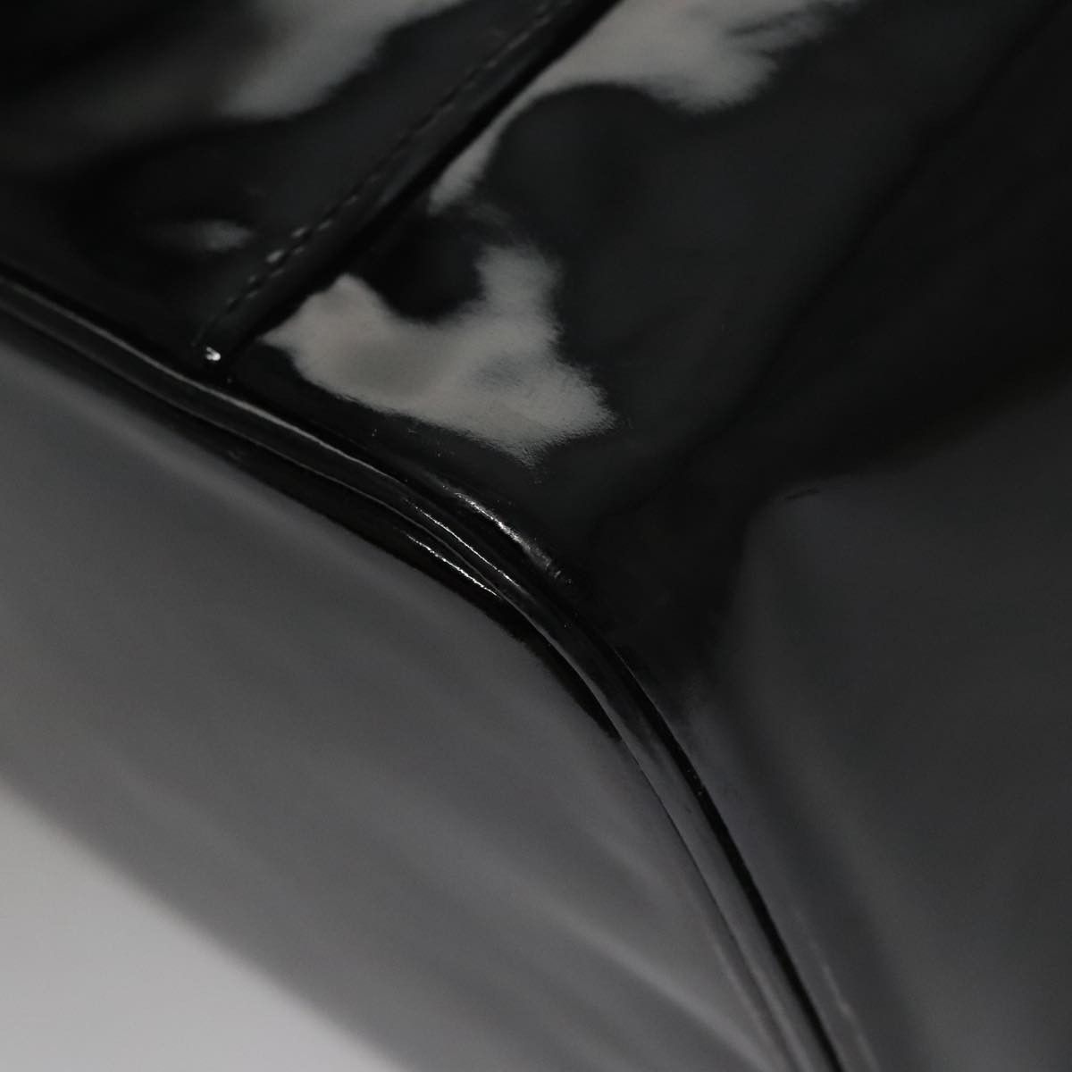 Chanel Vanity Black Patent Leather Clutch Bag (Pre-Owned) Size ONE SIZE - 10 Thumbnail