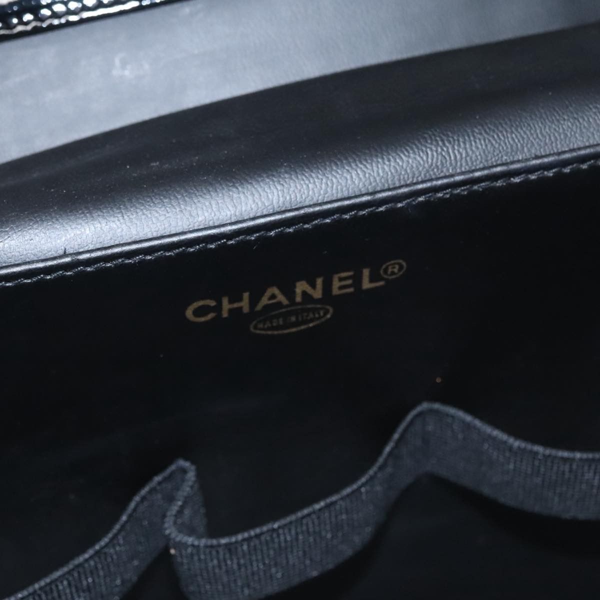 Chanel Vanity Black Patent Leather Clutch Bag (Pre-Owned) Size ONE SIZE - 14 Thumbnail