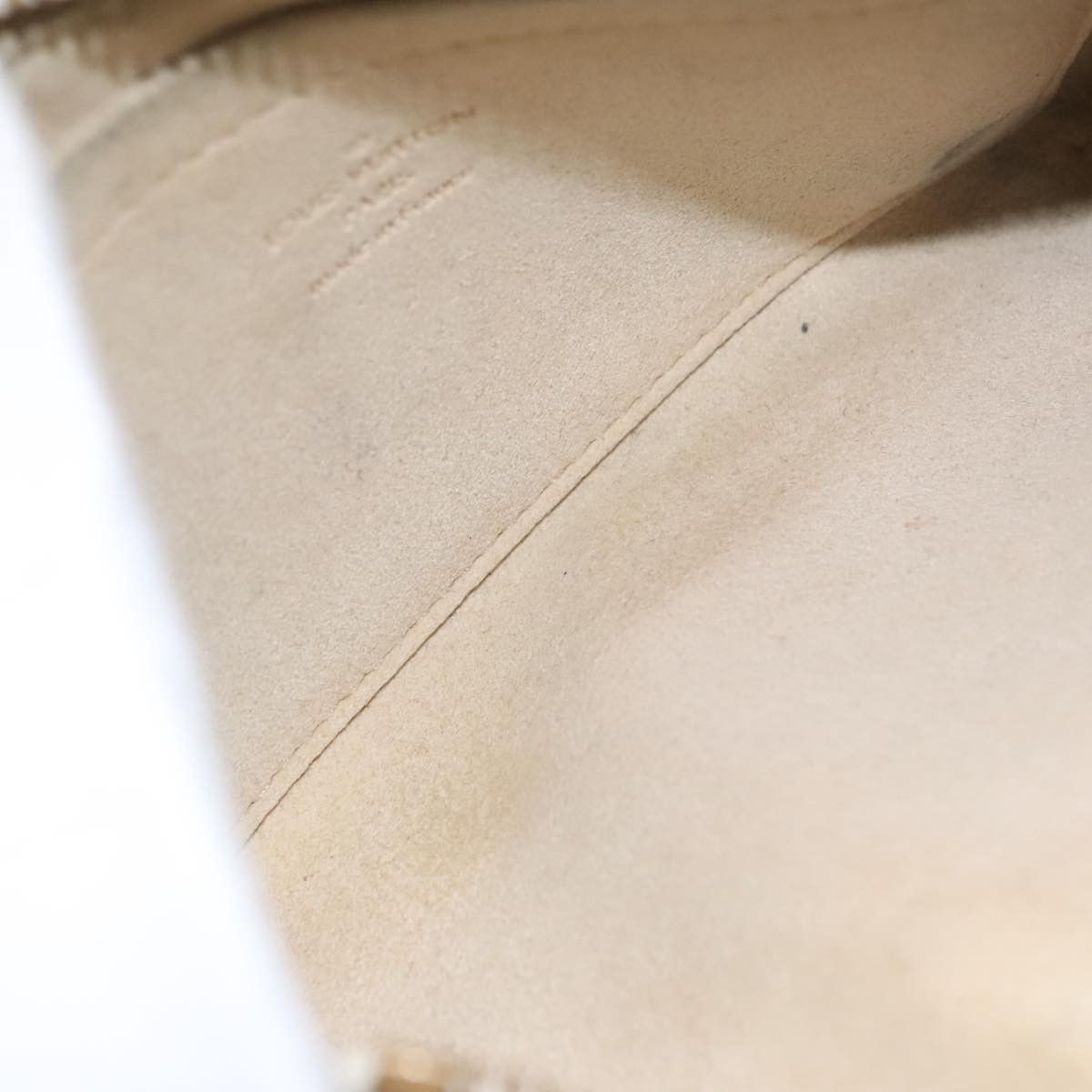 Louis Vuitton Mira White Canvas Clutch Bag (Pre-Owned) Size ONE SIZE - 13 Thumbnail