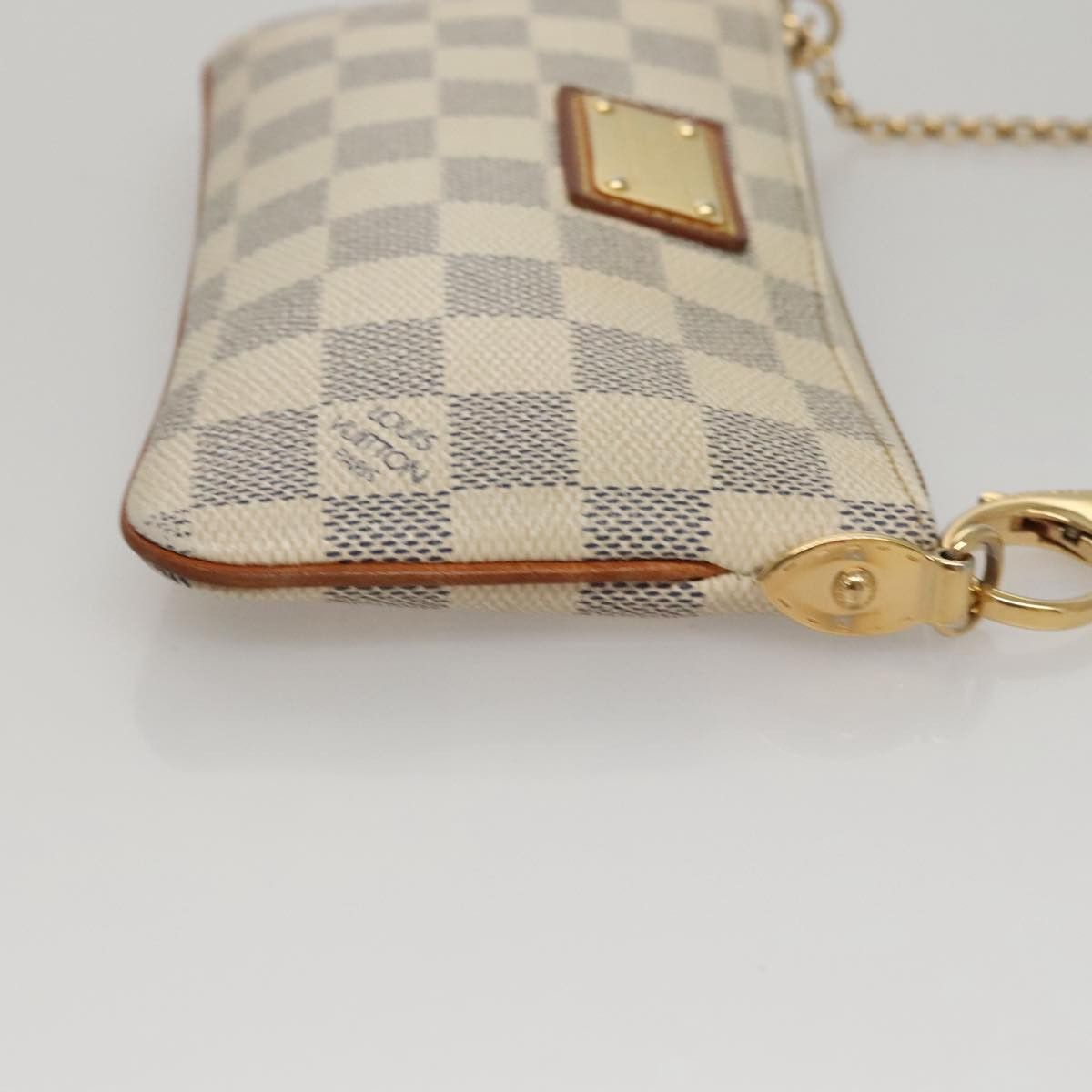 Louis Vuitton Mira White Canvas Clutch Bag (Pre-Owned) Size ONE SIZE - 3 Thumbnail