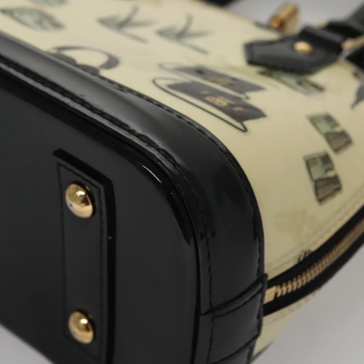 Louis Vuitton Alma Bb Ecru Patent Leather Handbag (Pre-Owned) Size ONE SIZE - 9 Thumbnail