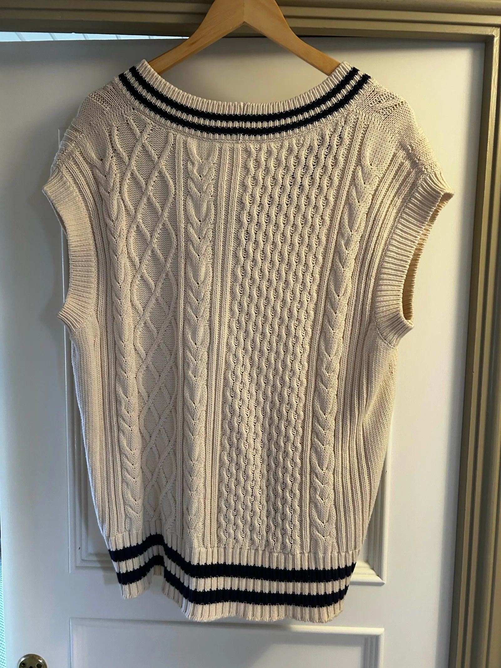 Max Mara Max Mara Weekend Sweater Size M / US 6-8 / IT 42-44 - 2 Thumbnail