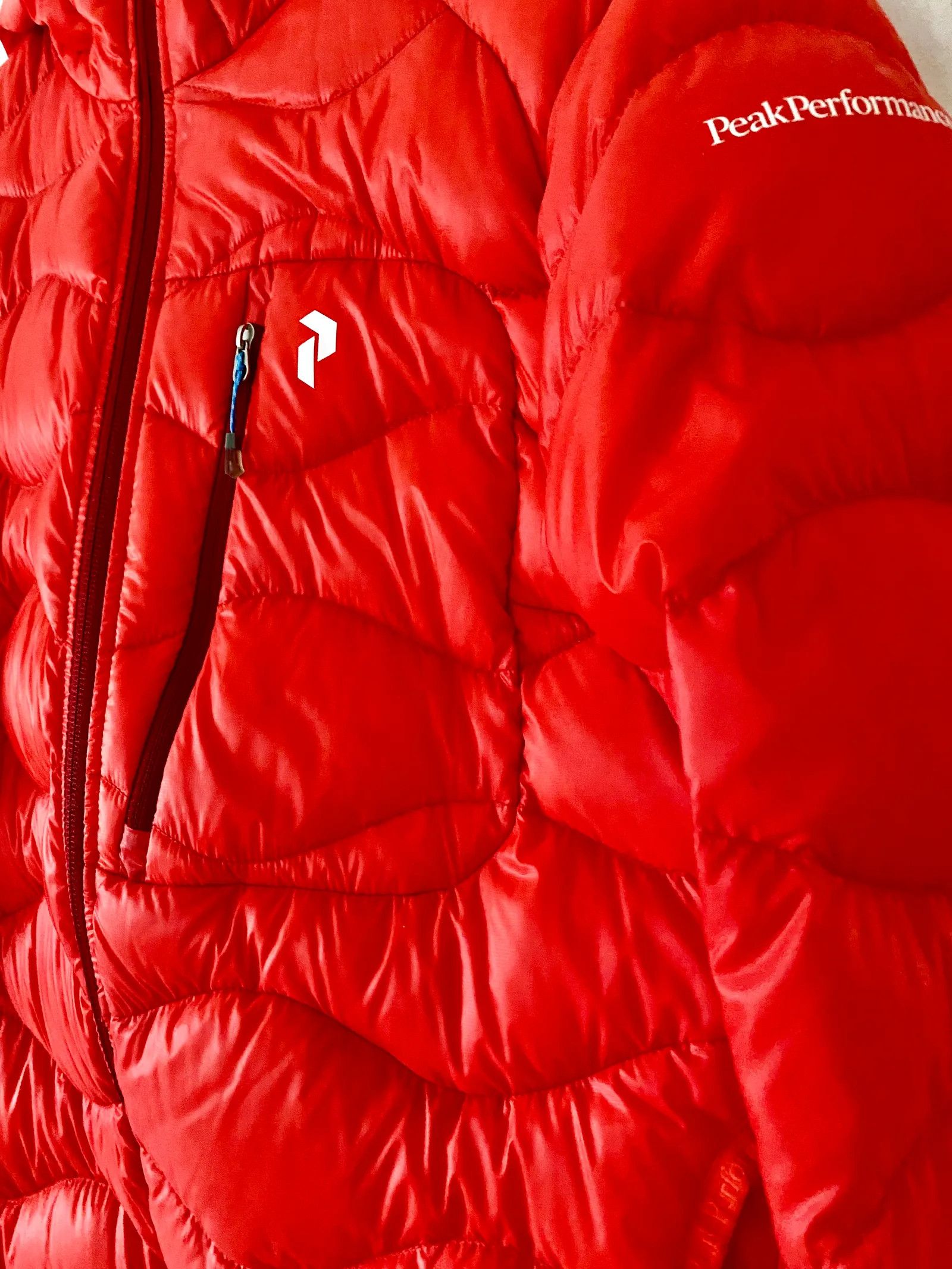 Peak Performance Peak Performance Helium Hood Lättviktsjacka Down Jacket Size L / US 10 / IT 46 - 5 Thumbnail