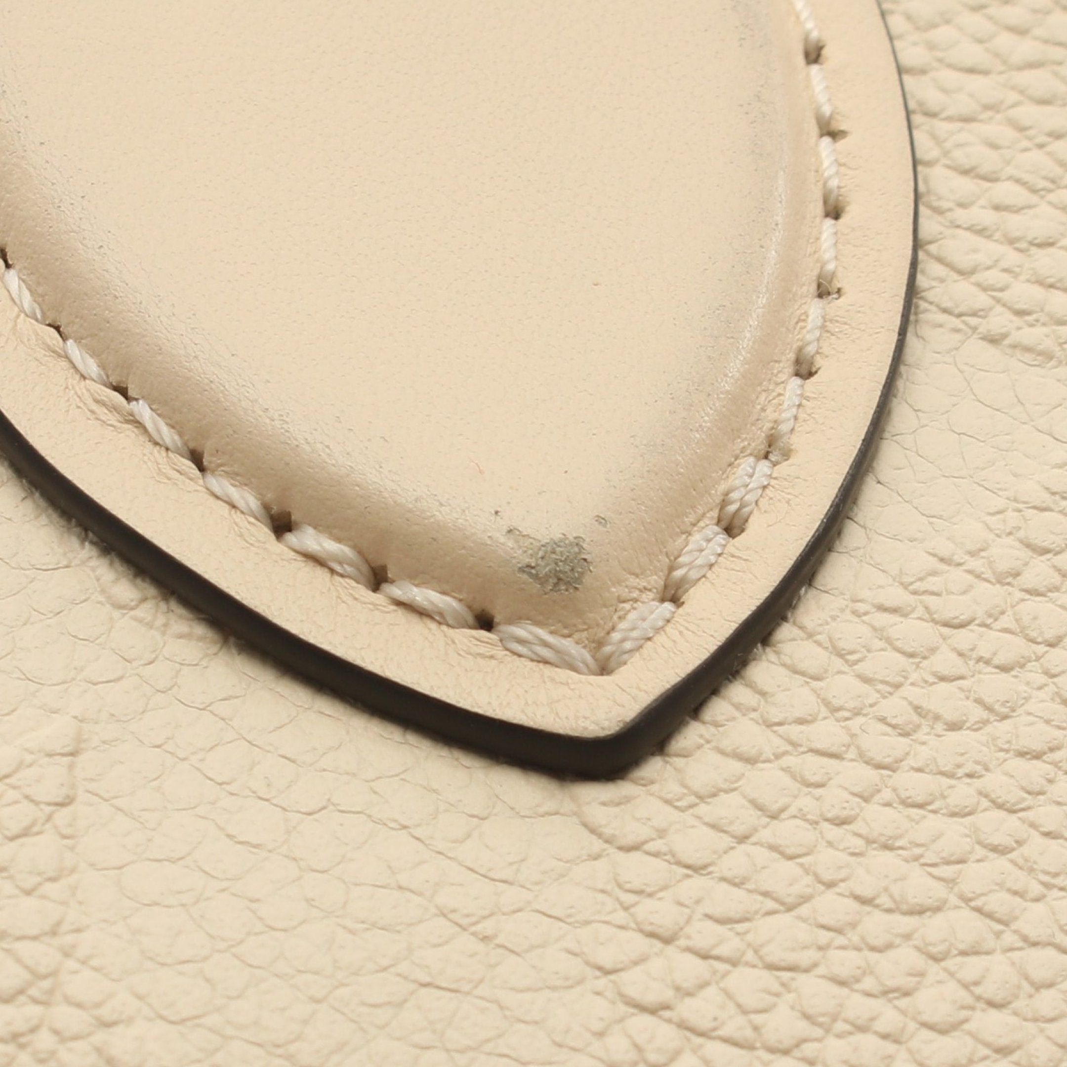 Louis Vuitton Louis Vuitton On-The-Go Mm Monogram Empreinte Claim Handbag Tote Bag Leather Ivory Size ONE SIZE - 7 Thumbnail