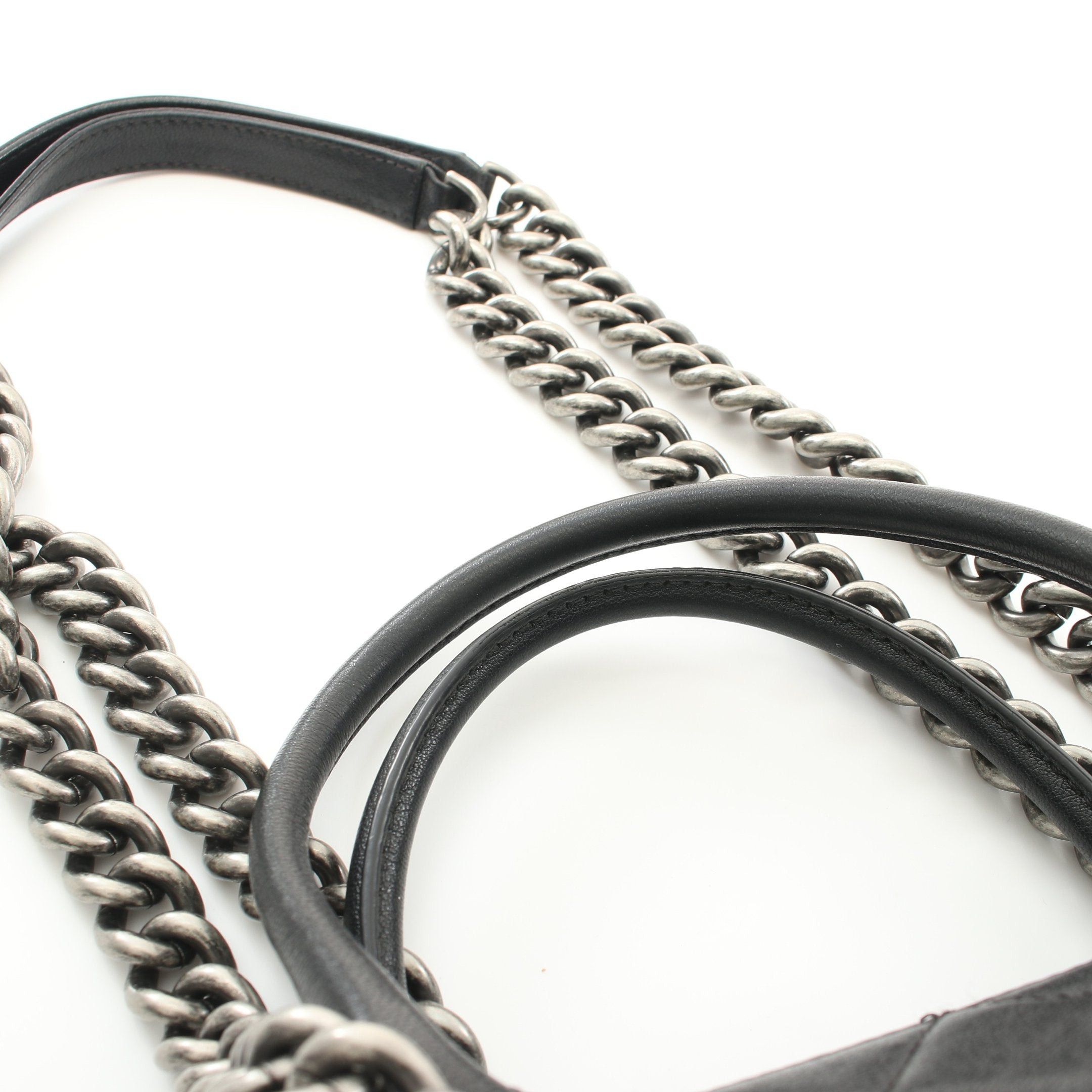 Chanel Chanel Matelasse Chain Shoulder Bag Leather Black Antique Silver Hardware Size ONE SIZE - 12 Thumbnail