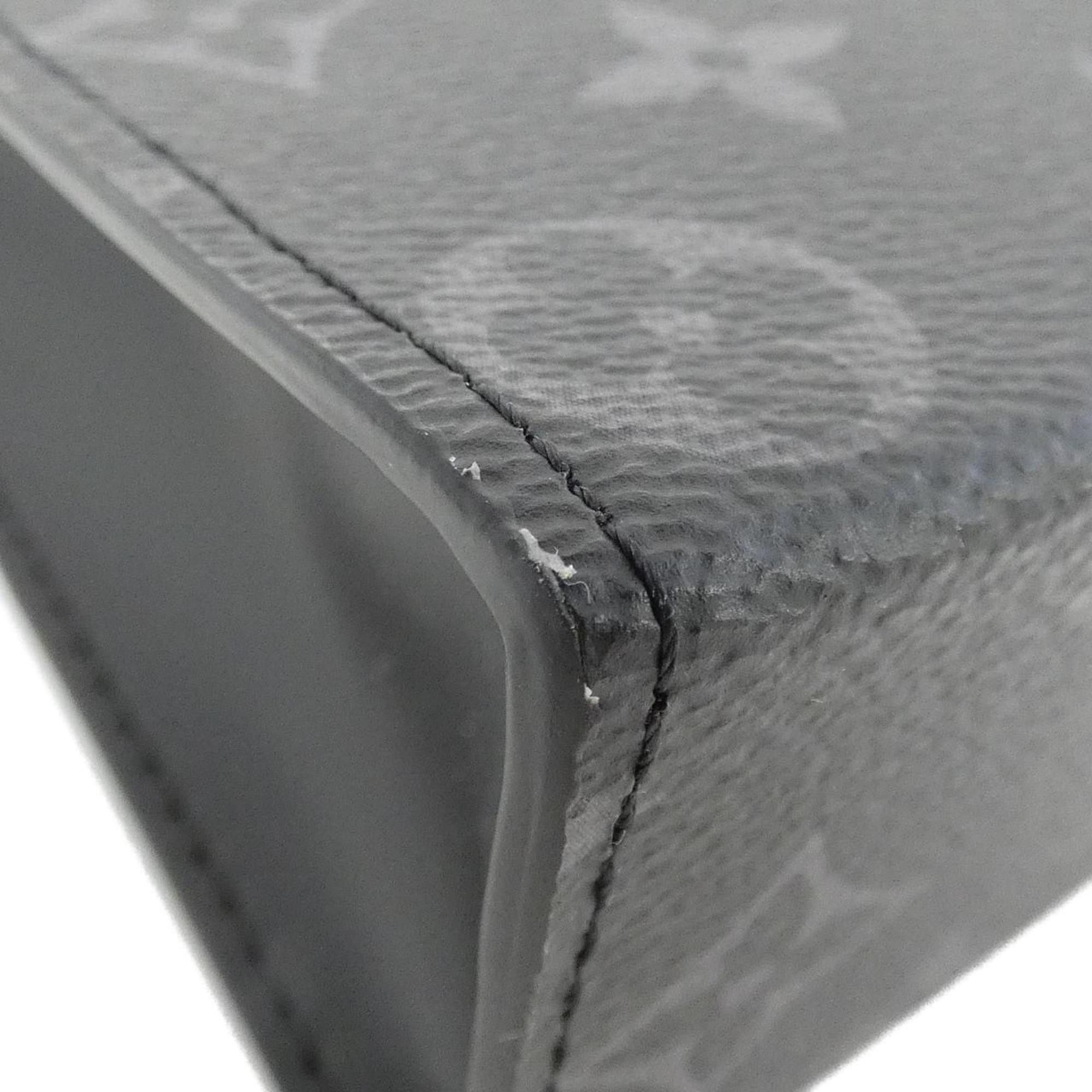 Louis Vuitton Louis Vuitton Monogram Eclipse Pochette Voyage MM M61692 Bag Size ONE SIZE - 2 Thumbnail