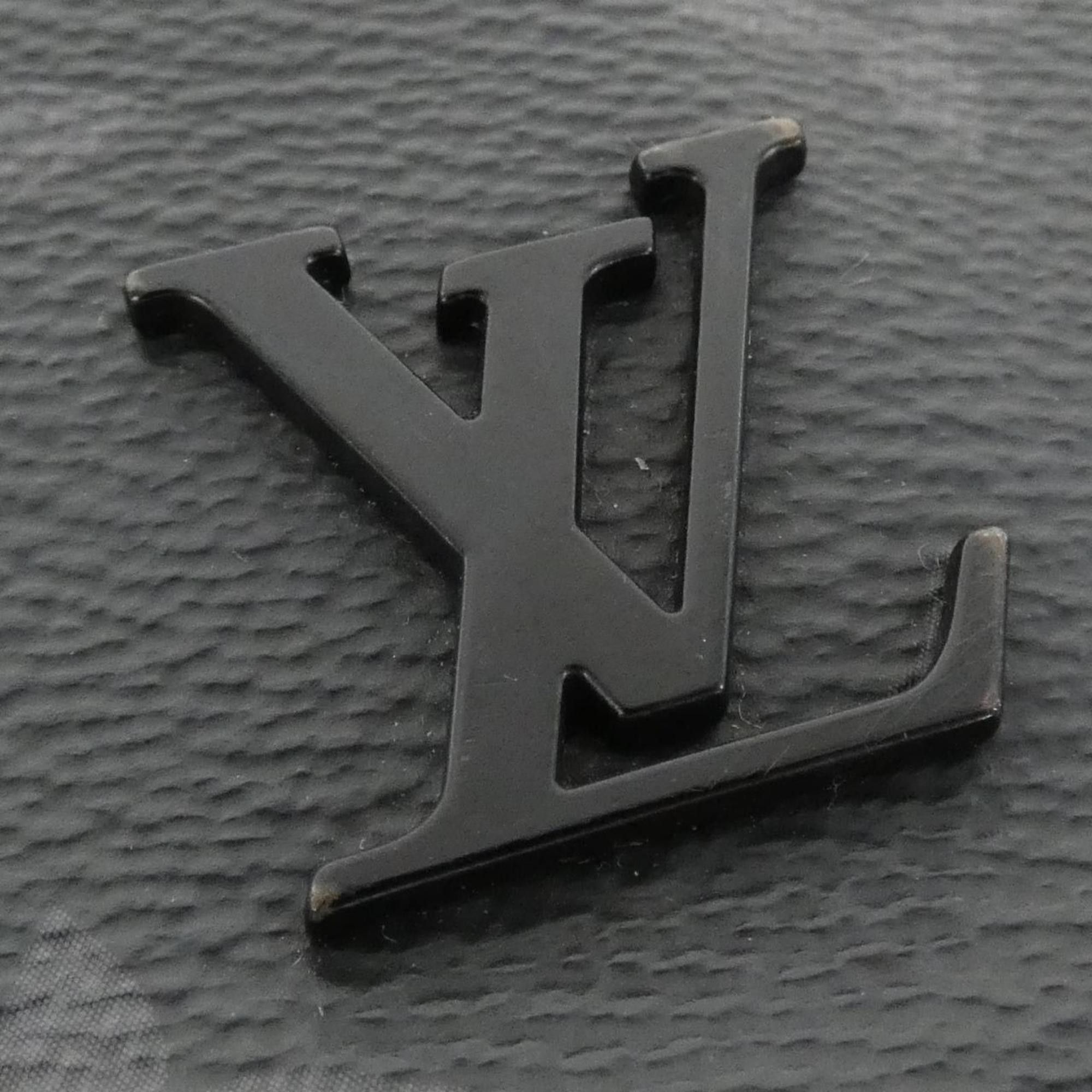 Louis Vuitton Louis Vuitton Monogram Eclipse District PM M44000 Shoulder Bag Size ONE SIZE - 4 Thumbnail