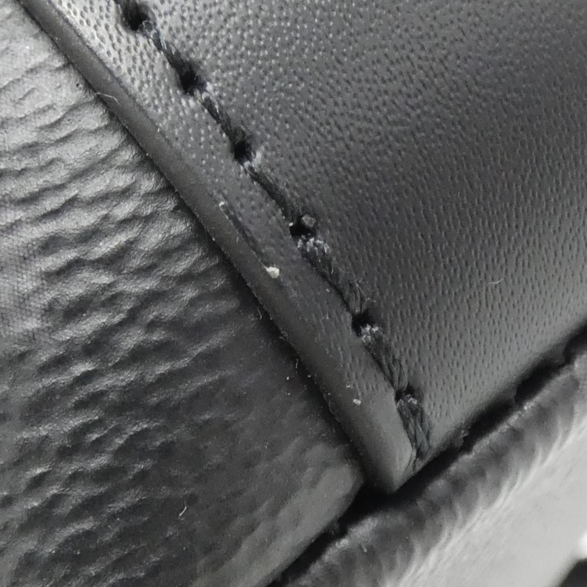 Louis Vuitton Louis Vuitton Monogram Eclipse District PM M45272 Shoulder Bag Size ONE SIZE - 4 Thumbnail