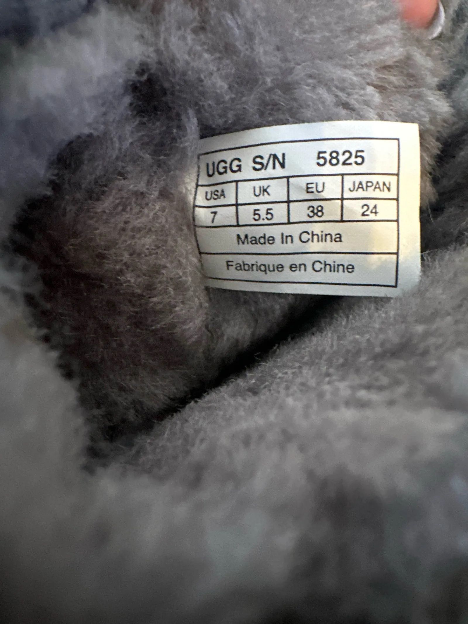 Ugg Ugg Classic Short II Winter Boots Size US 8 / IT 38 - 4 Thumbnail