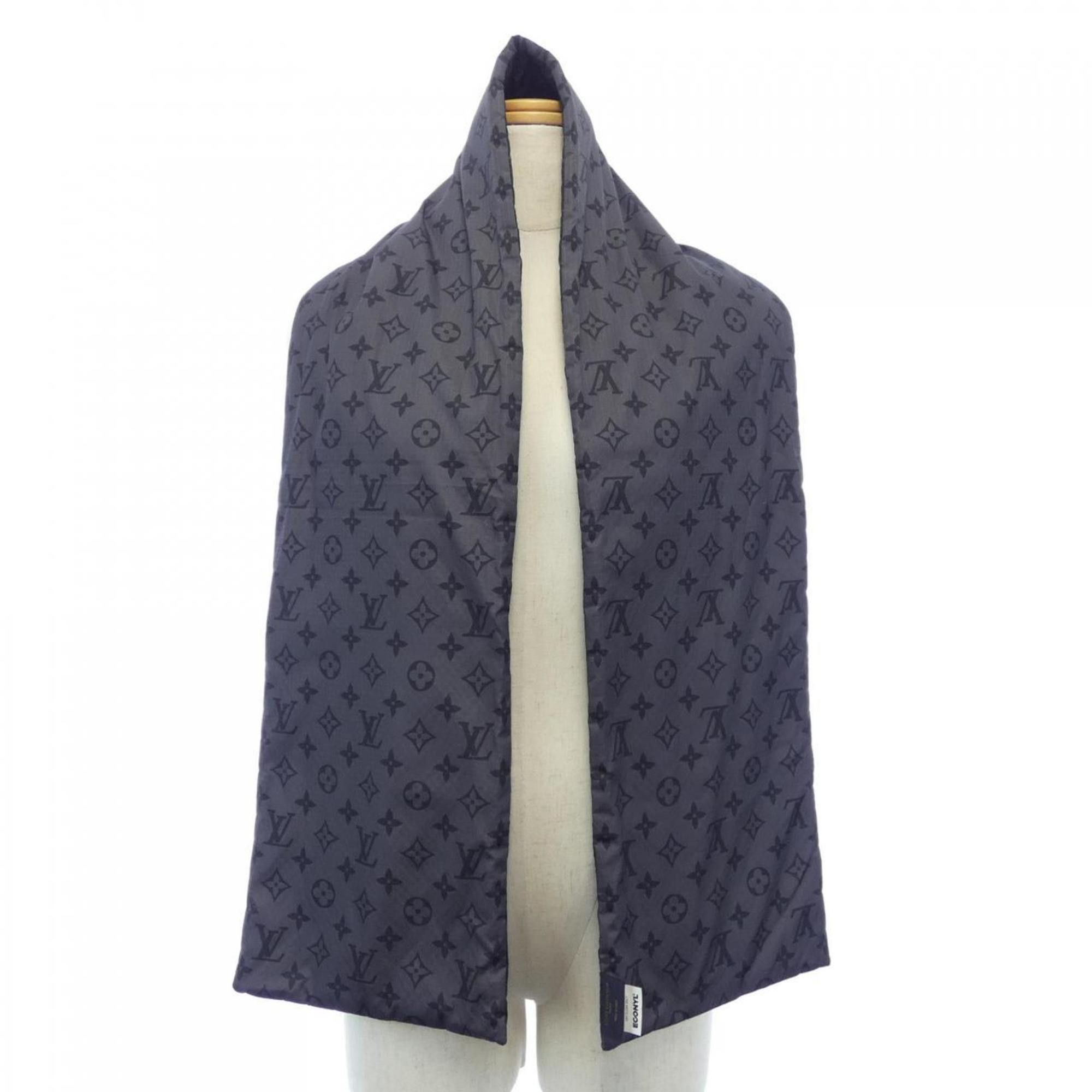 Louis Vuitton LOUIS VUITTON MUFFLER Size ONE SIZE - 6 Thumbnail