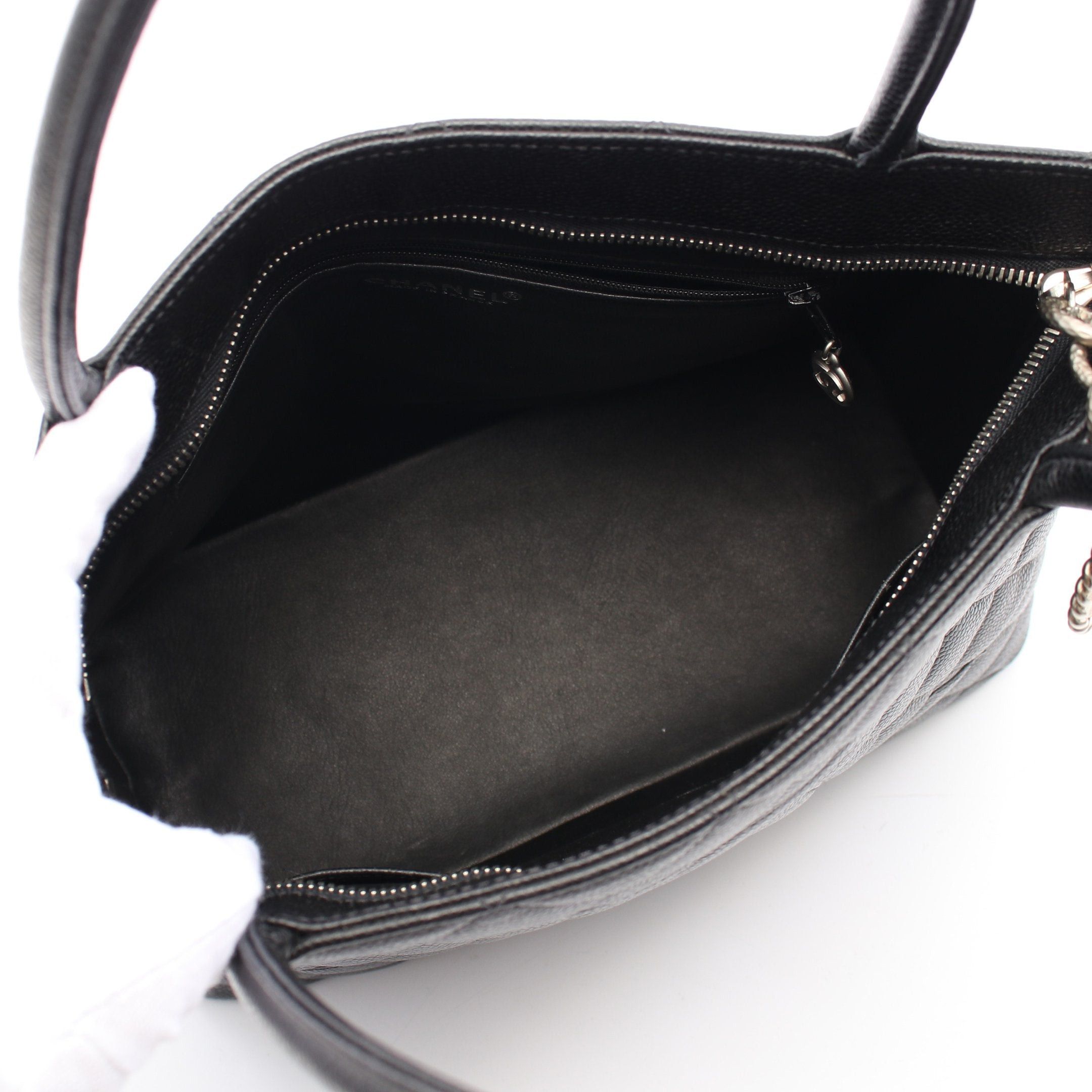 Chanel Chanel Reissue Tote Handbag Bag Caviar Skin Black Silver Hardware Size ONE SIZE - 3 Thumbnail