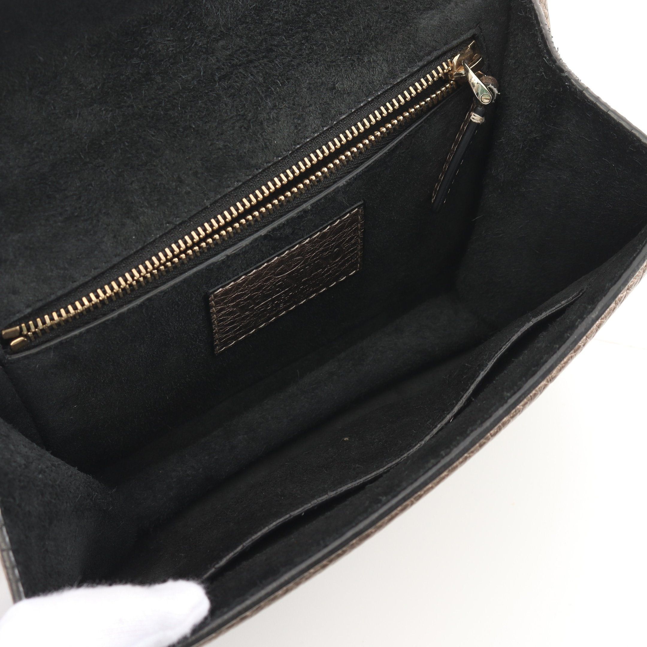 Valentino Valentino Rockstud Double Chain Shoulder Bag Leather Gray Beige Metallic Size ONE SIZE - 3 Thumbnail