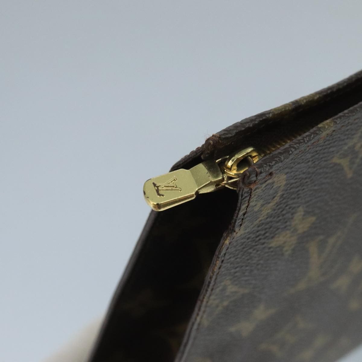 Louis Vuitton Louis Vuitton Trousse de Toilette 25 clutch Size ONE SIZE - 9 Thumbnail