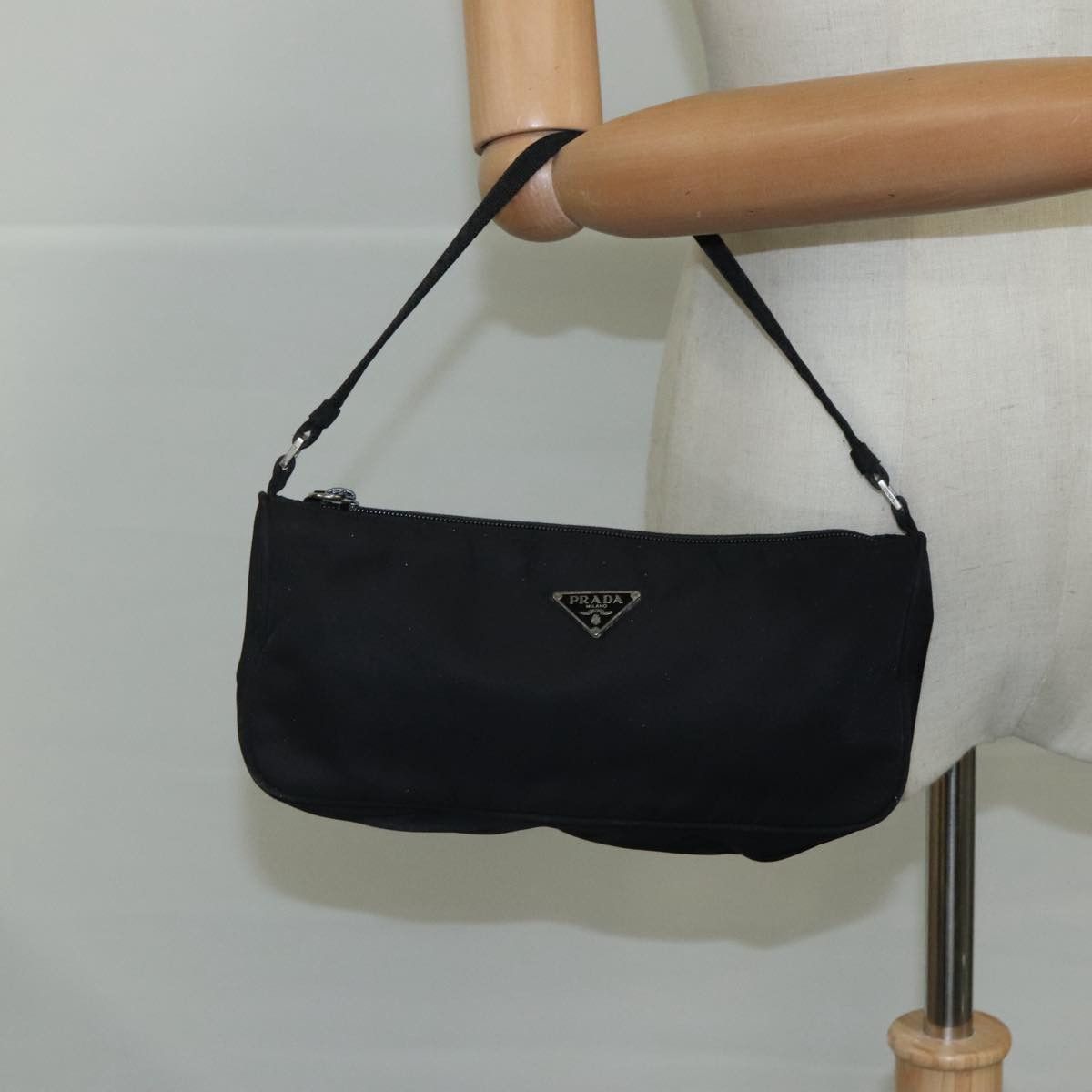 Prada Prada Re-Nylon handbag Size ONE SIZE - 15 Thumbnail