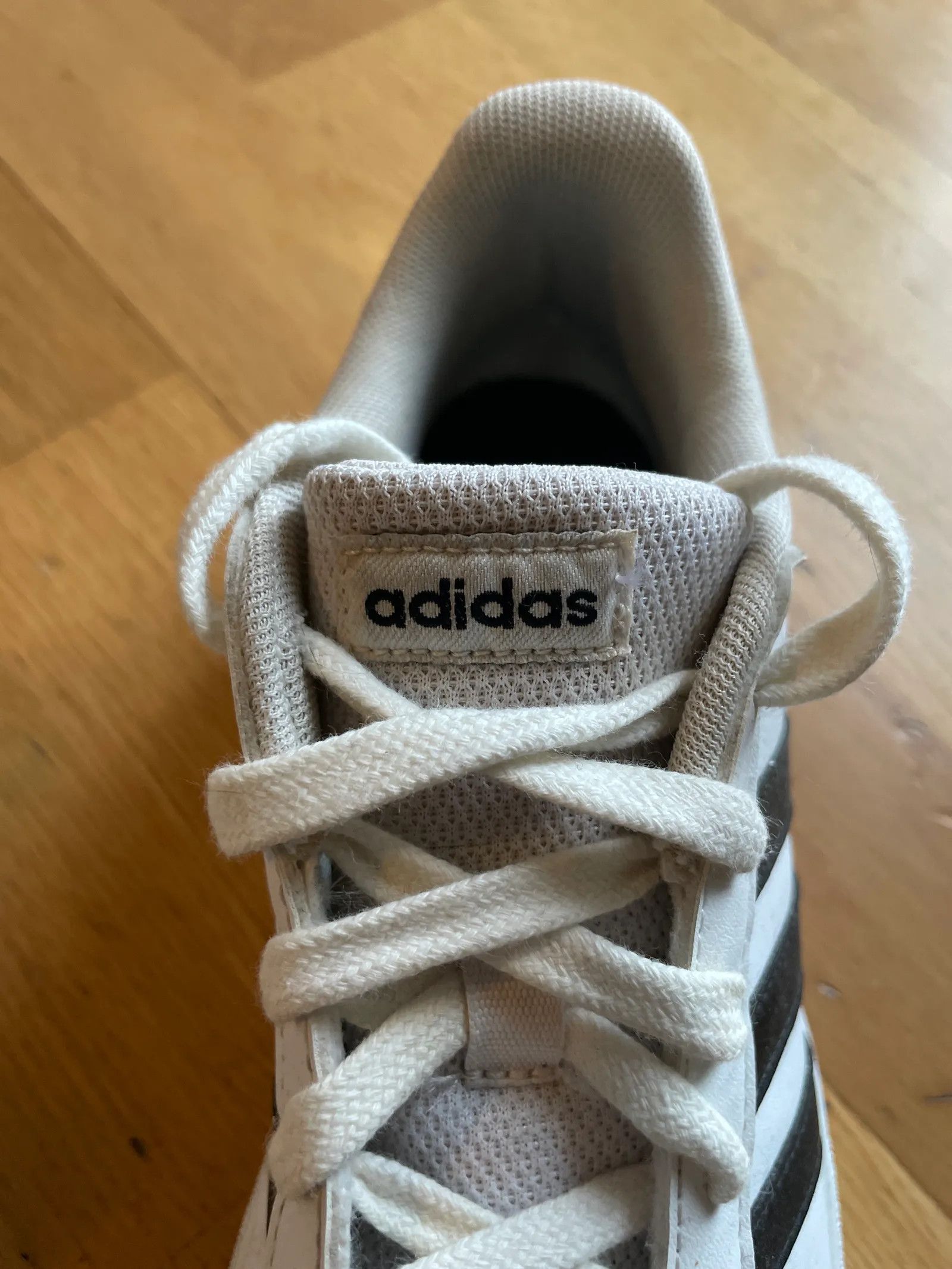Adidas Adidas Sneakers Size US 6 / IT 36 - 2 Thumbnail