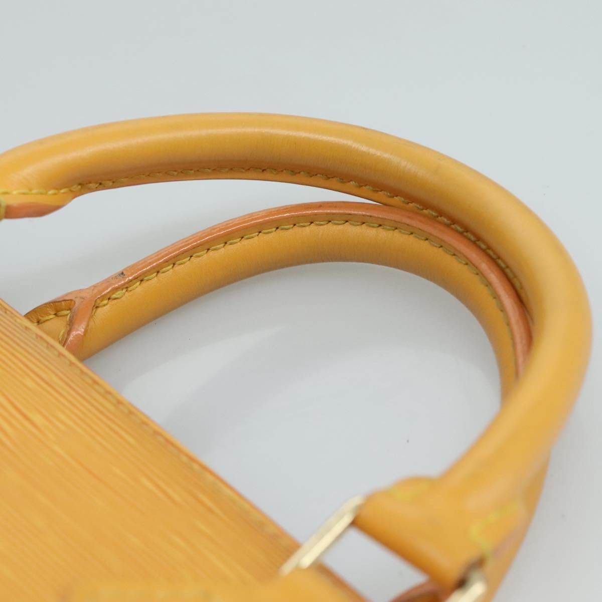 Louis Vuitton Louis Vuitton Triangle handbag Size ONE SIZE - 5 Thumbnail
