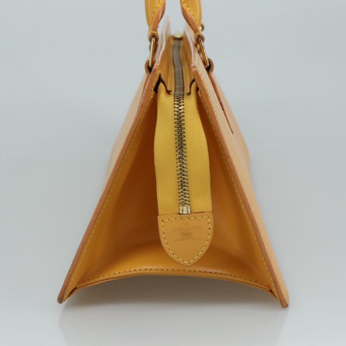 Louis Vuitton Louis Vuitton Triangle handbag Size ONE SIZE - 4 Thumbnail