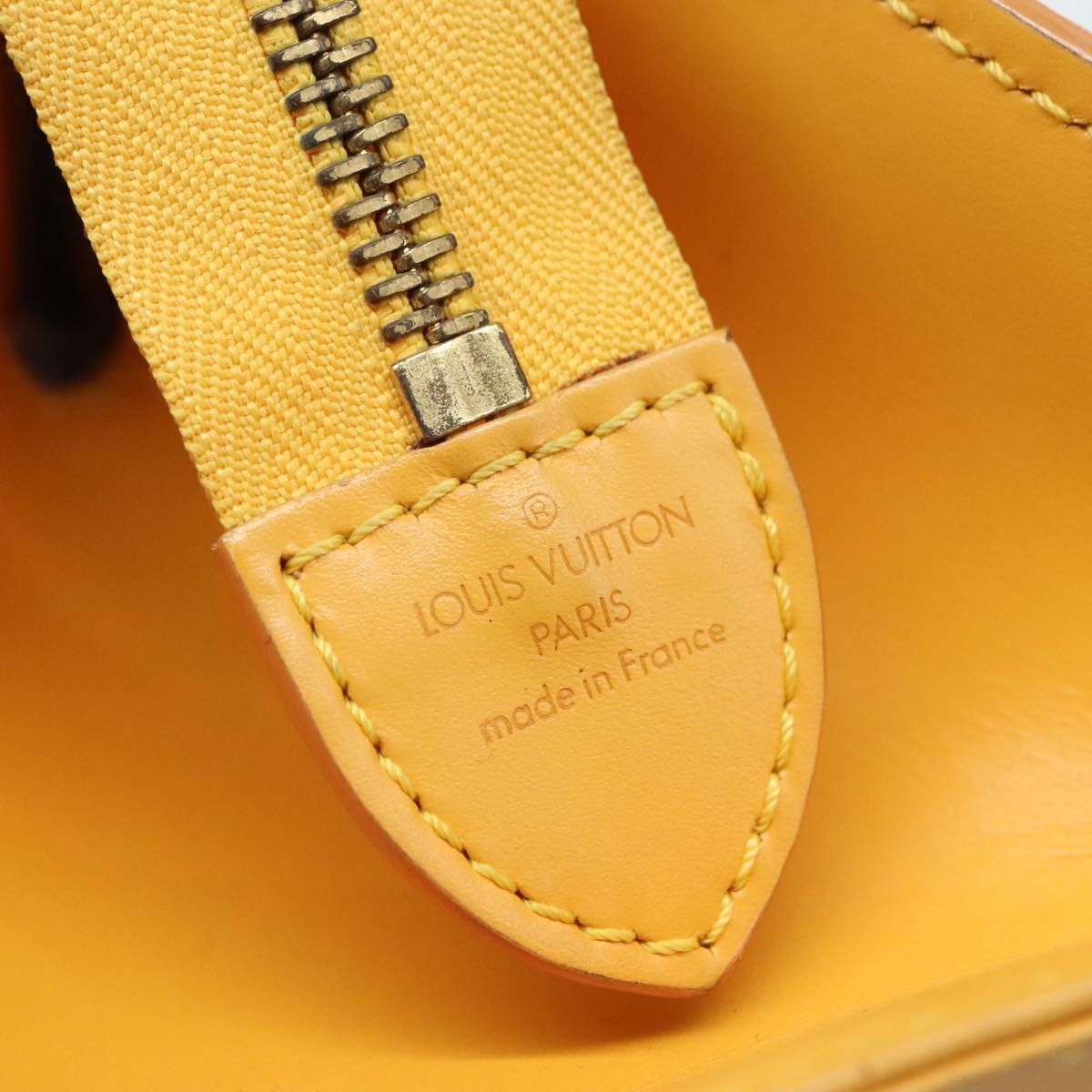 Louis Vuitton Louis Vuitton Triangle handbag Size ONE SIZE - 12 Thumbnail