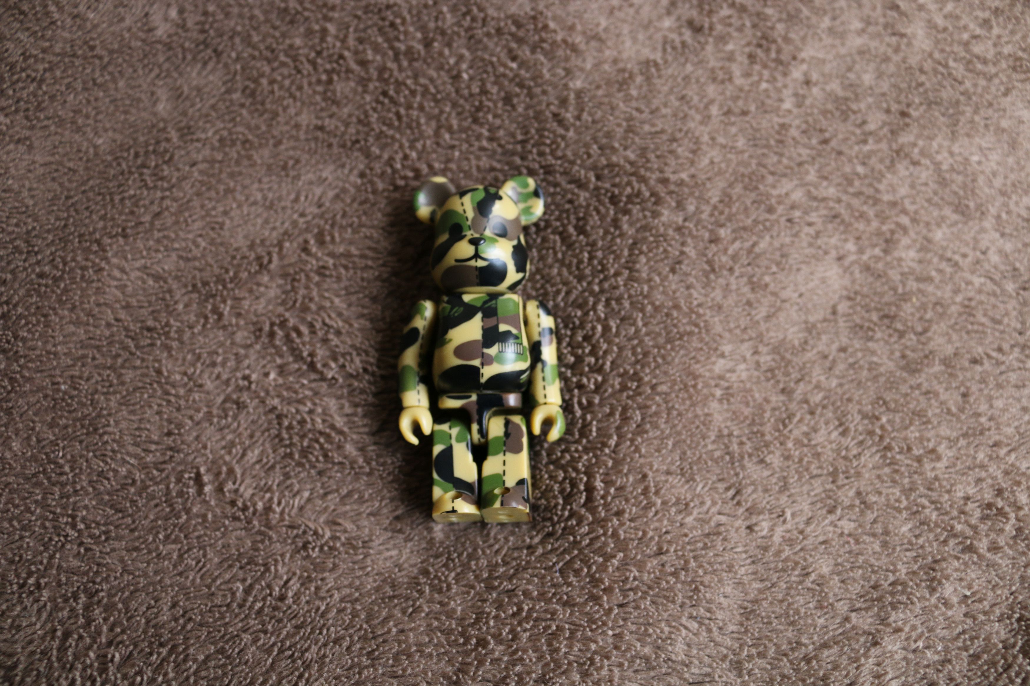 Bape × Medicom Toy Bape x Bearbrick 100% Size ONE SIZE - 1 Thumbnail