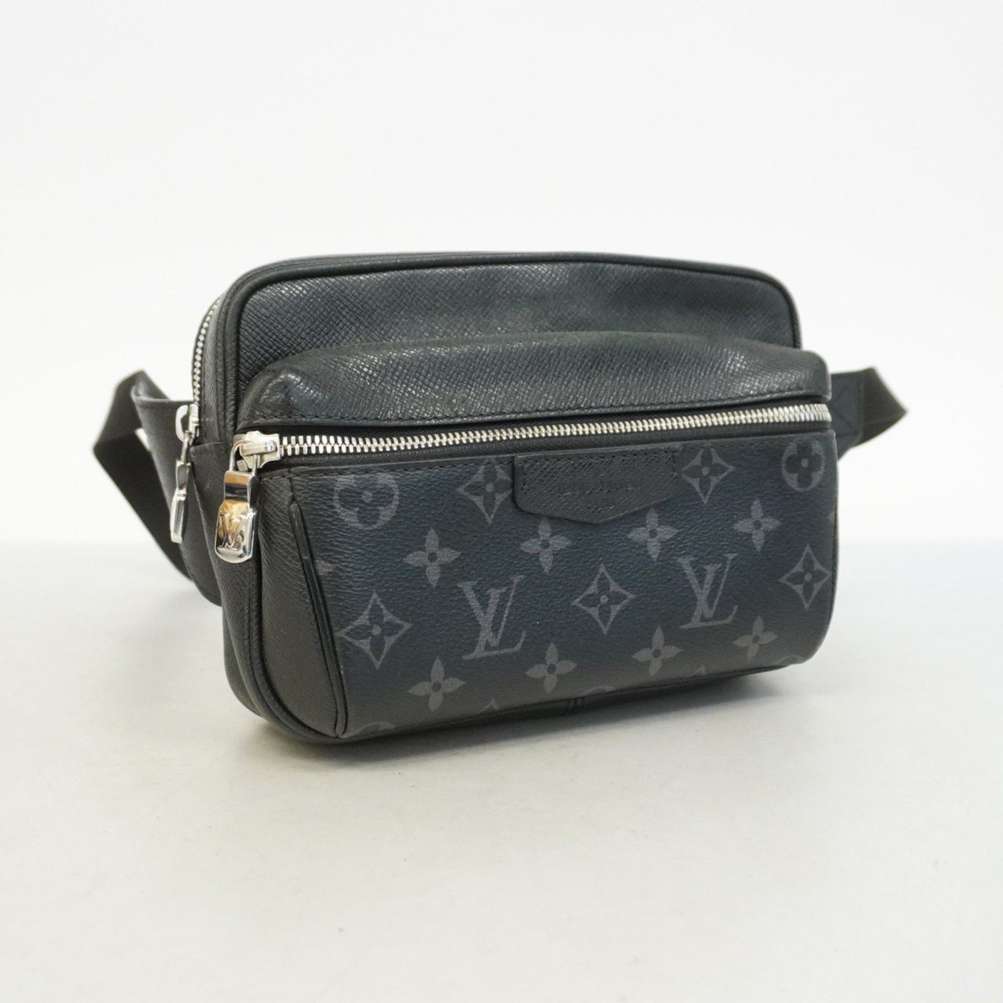 Louis Vuitton Louis Vuitton Outdoor shoulder Size ONE SIZE - 3 Thumbnail