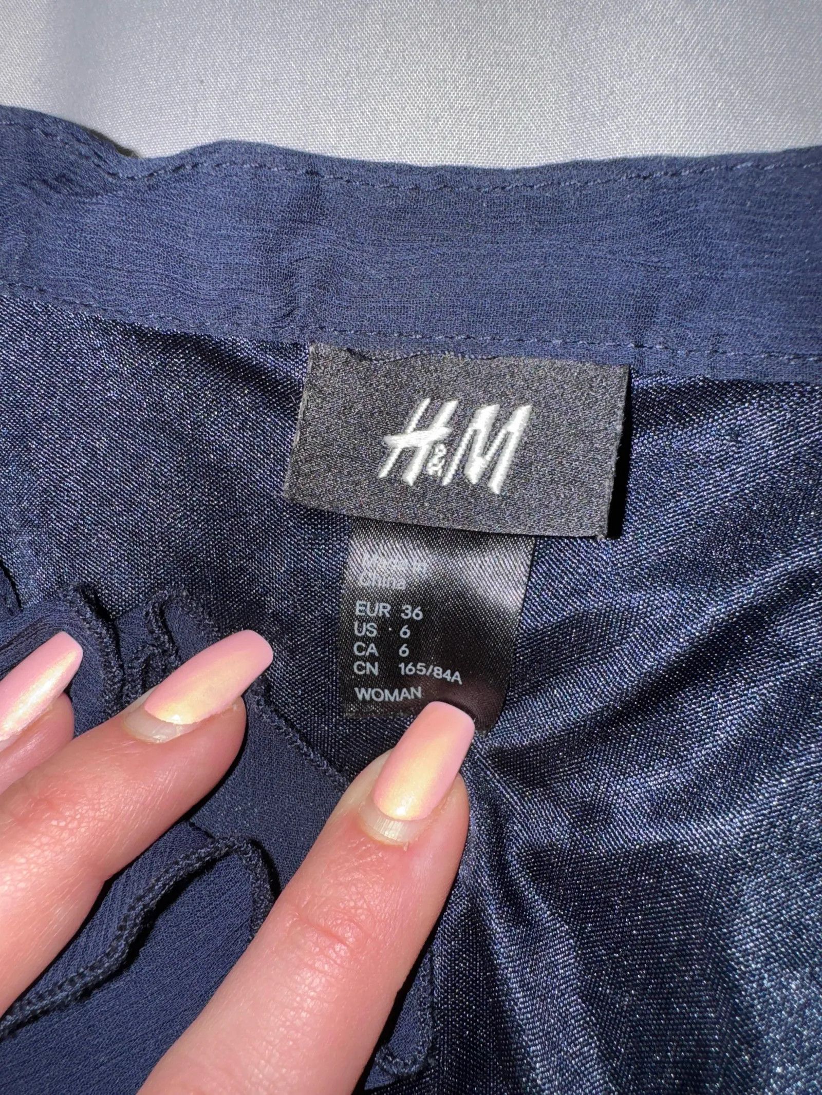 H&M H&M Dress Size XS / US 0-2 / IT 36-38 - 2 Thumbnail