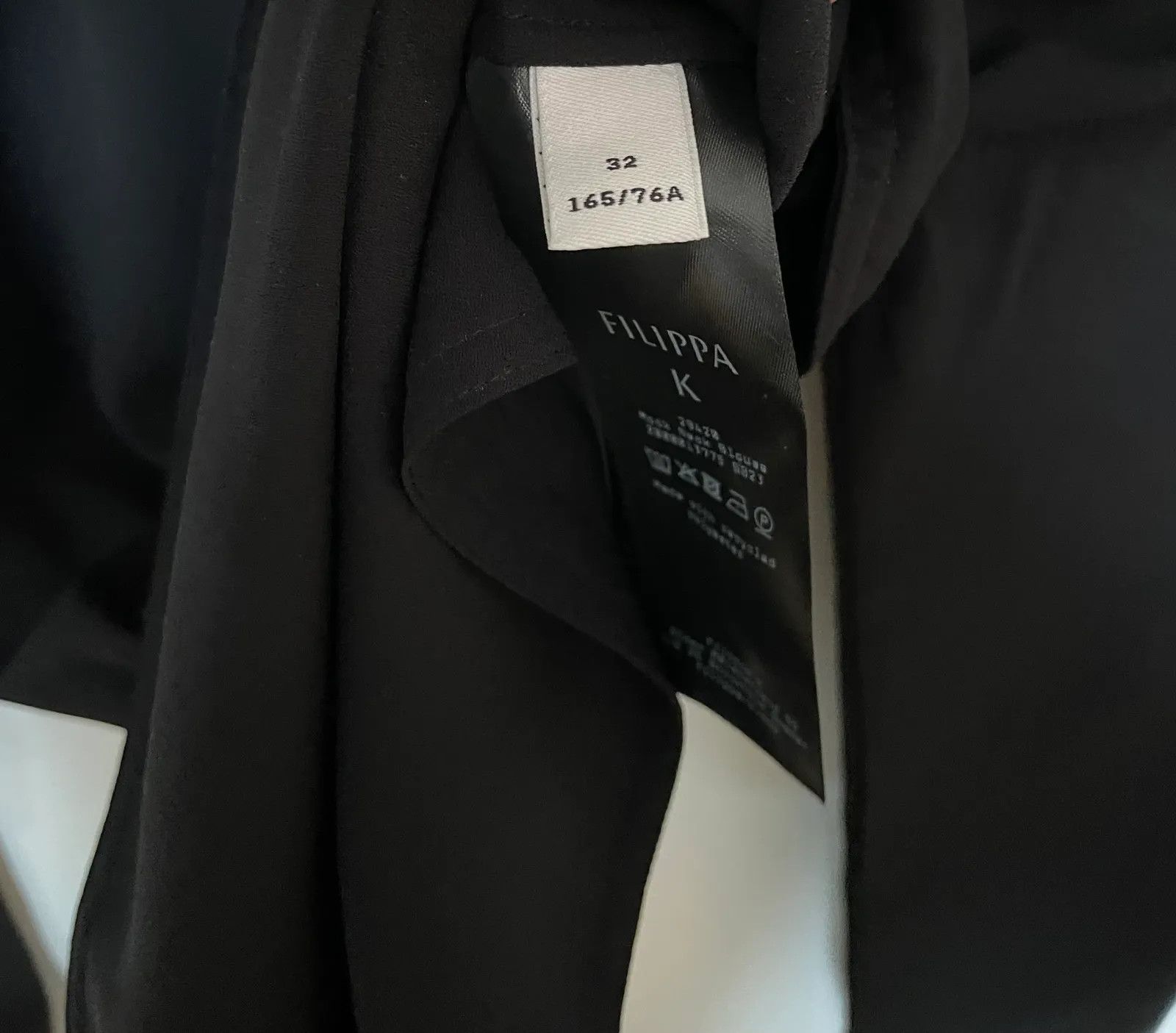 Filippa K Filippa K Mock Neck Blouse Blouse Size XXS / US 00 / IT 34 - 5 Thumbnail