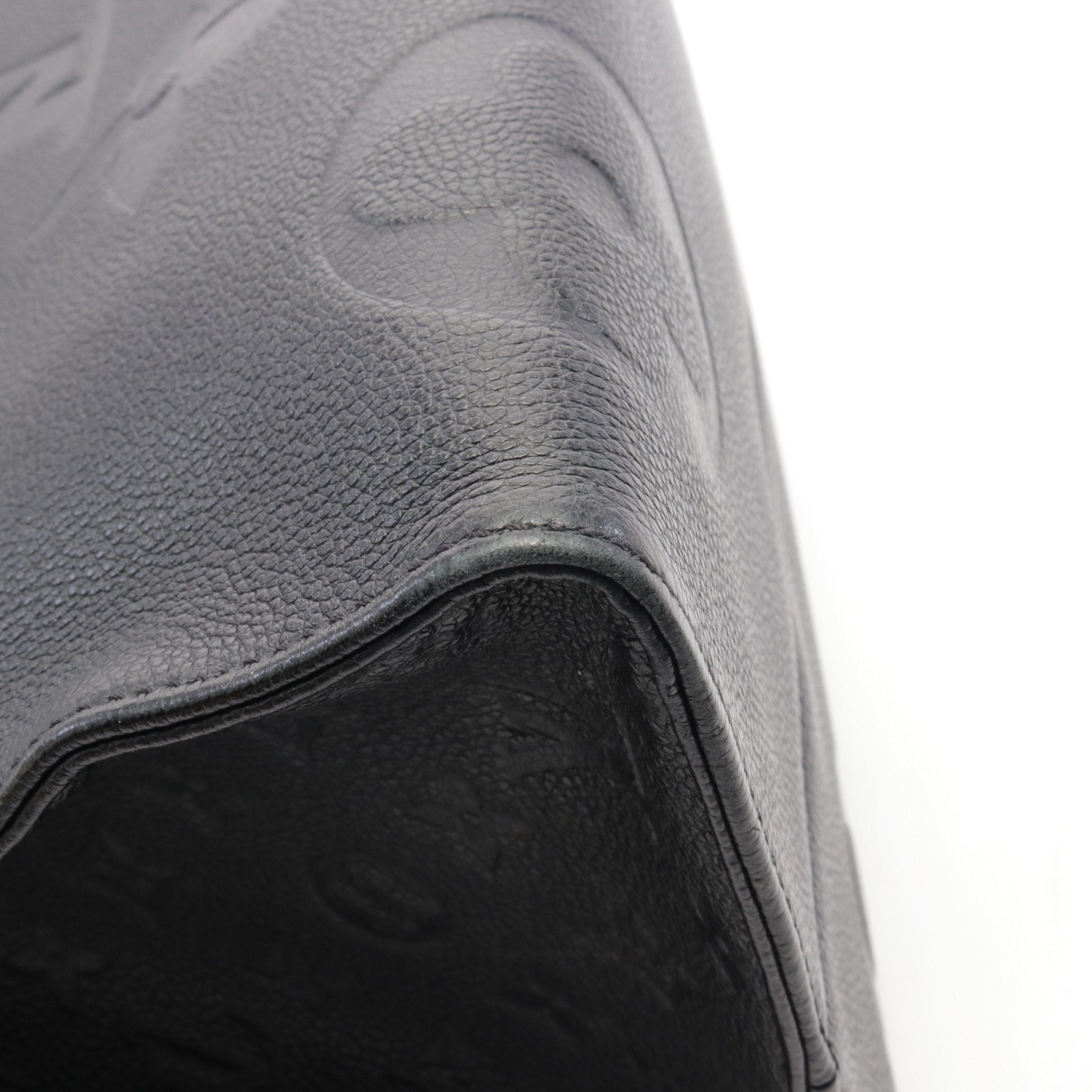 Louis Vuitton Louis Vuitton On-The-Go Gm Monogram Empreinte Noir Shoulder Bag Tote Leather Black Size ONE SIZE - 6 Thumbnail