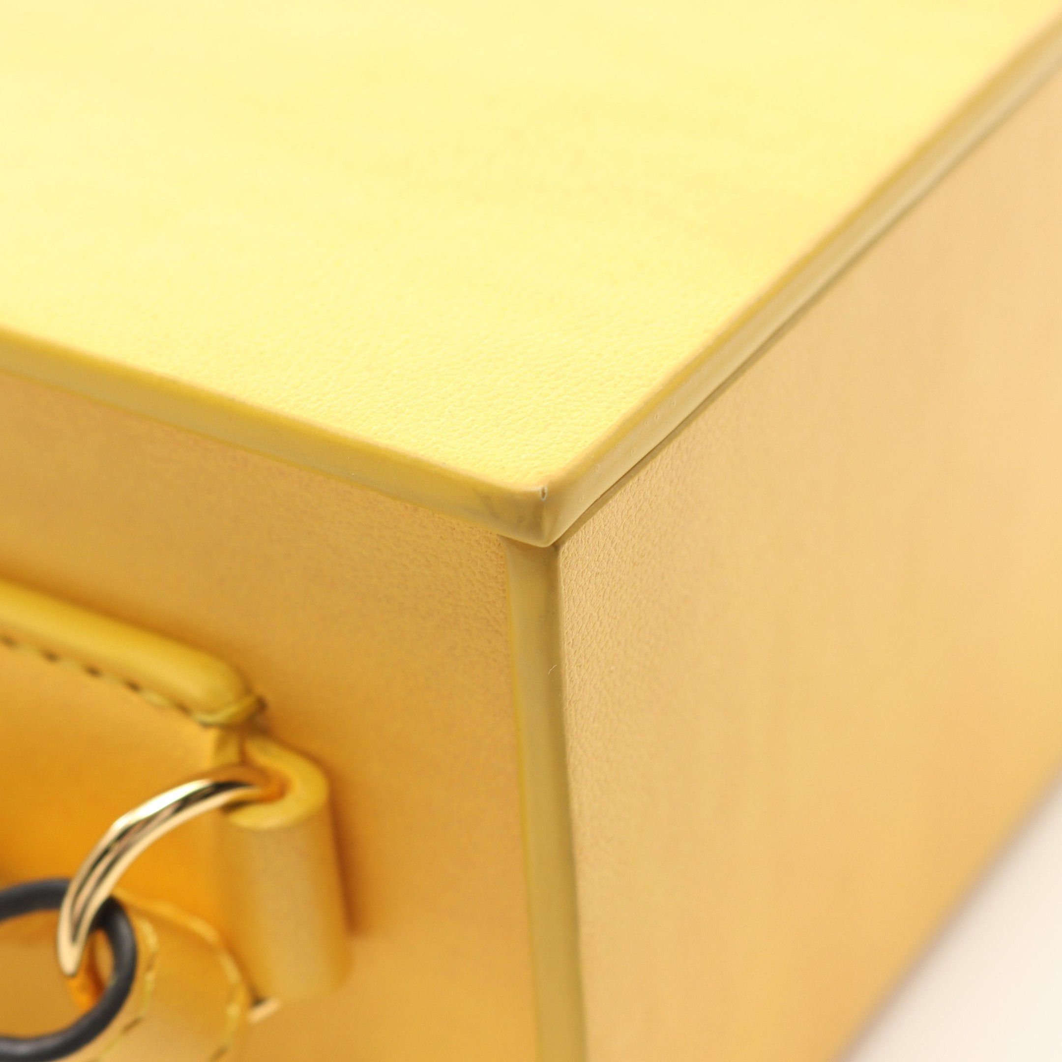 Fendi Fendi Box Shoulder Bag Leather Yellow Size ONE SIZE - 6 Thumbnail