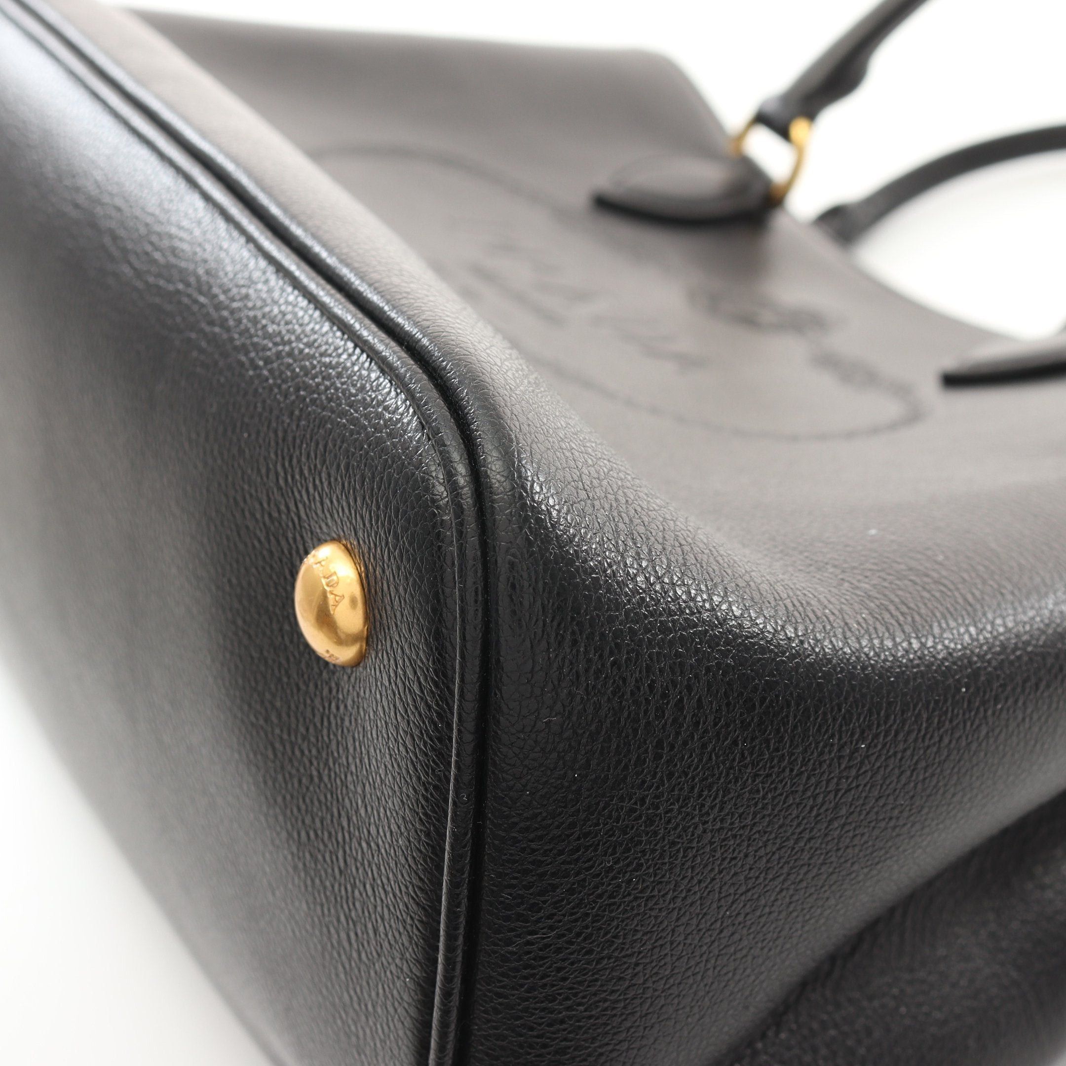 Prada Prada Handbag Leather Black Size ONE SIZE - 6 Thumbnail