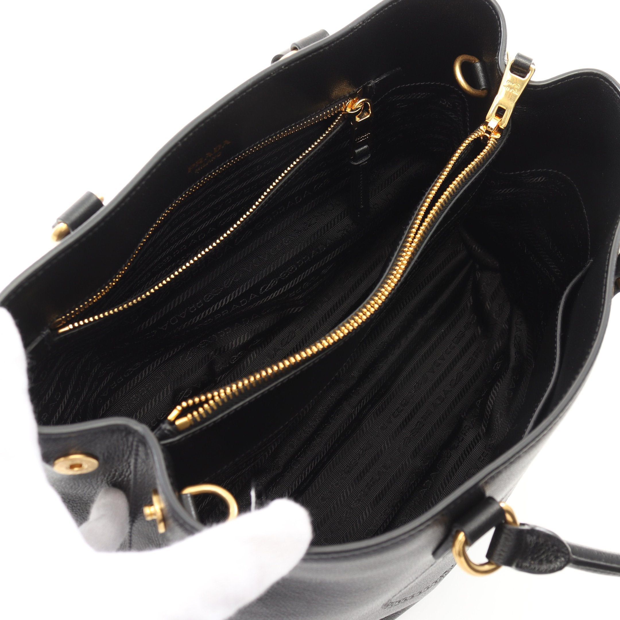 Prada Prada Handbag Leather Black Size ONE SIZE - 3 Thumbnail