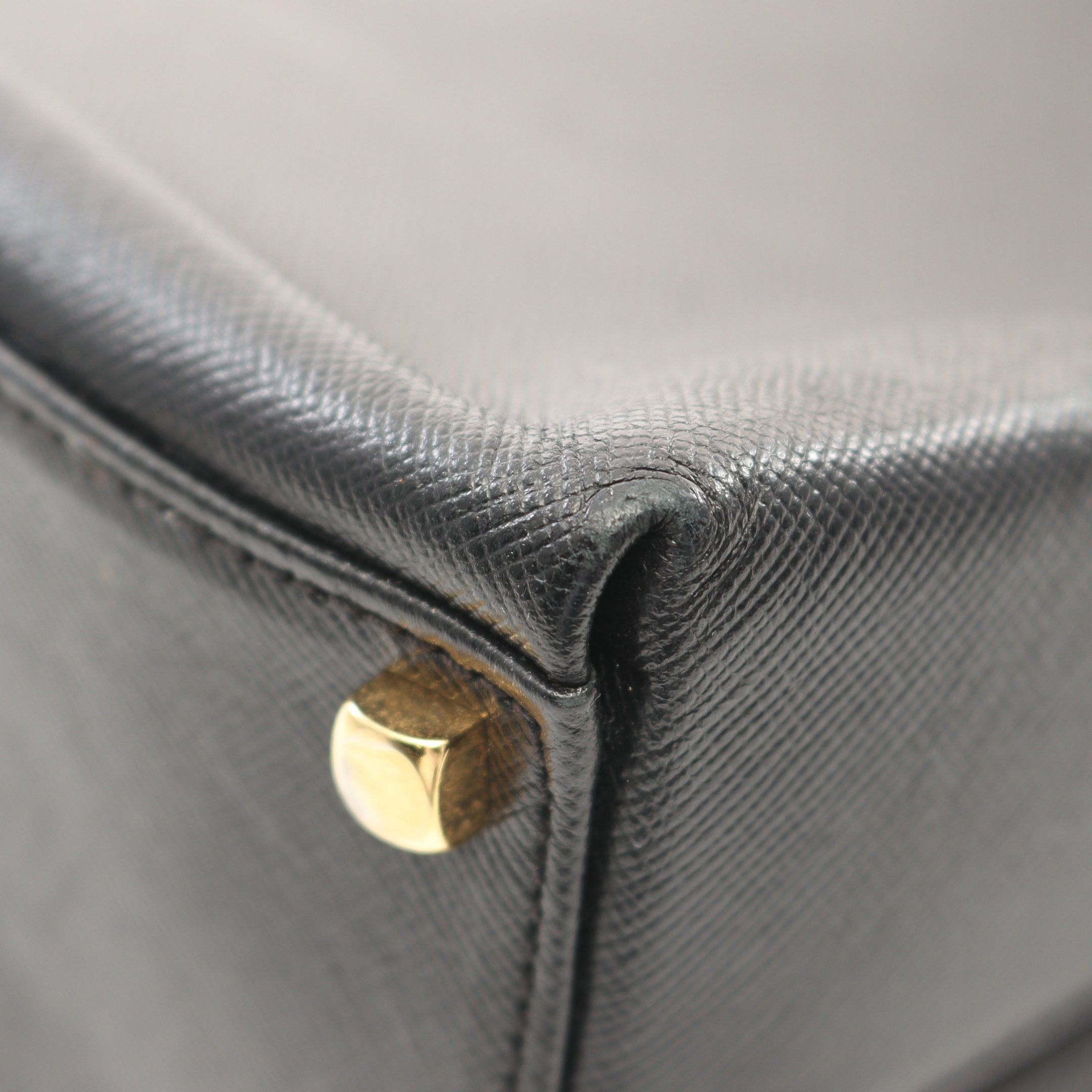 Salvatore Ferragamo Salvatore Ferragamo Gancini Handbag Leather Black Size ONE SIZE - 6 Thumbnail