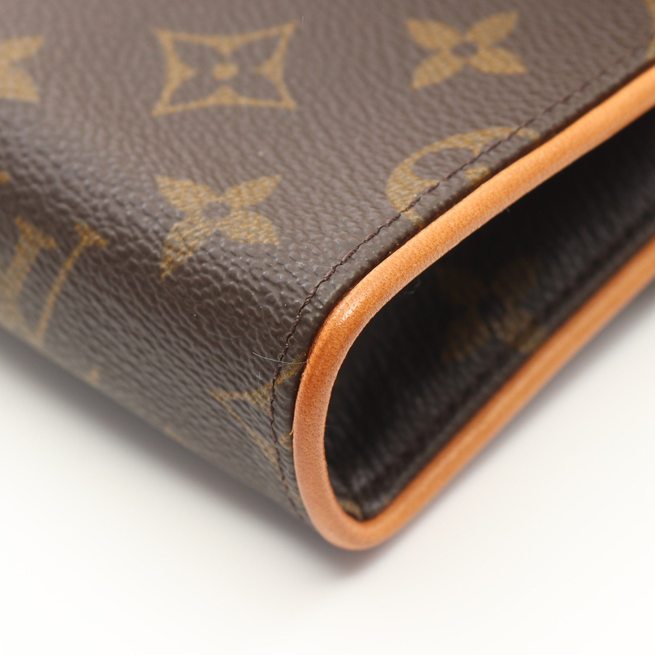 Louis Vuitton Louis Vuitton Pochette Florentine Monogram Body Bag Waist Leather Brown Size ONE SIZE - 7 Thumbnail