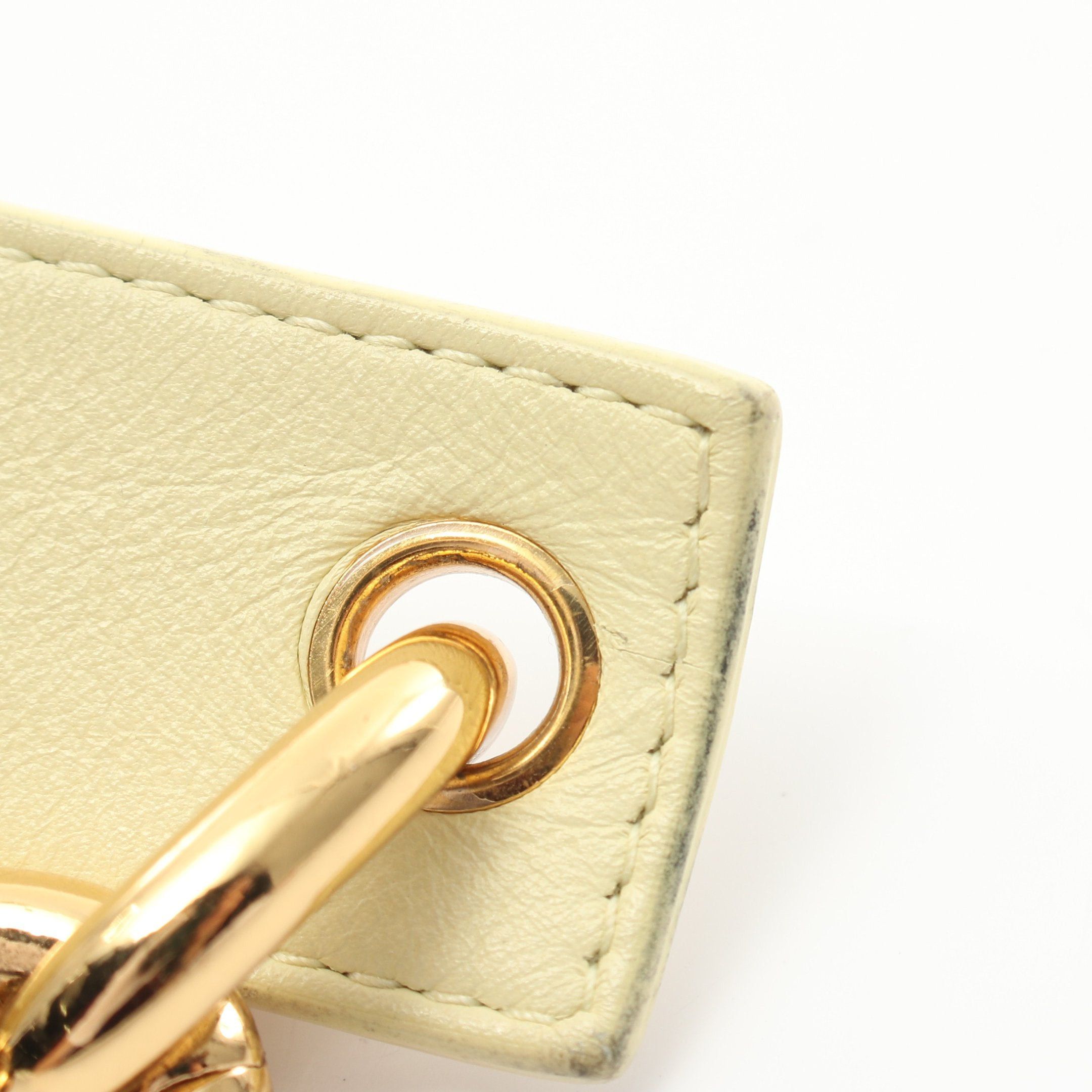 Bottega Veneta Bottega Veneta The Chain Pouch Mini Body Bag Leather Light Yellow Size ONE SIZE - 11 Thumbnail