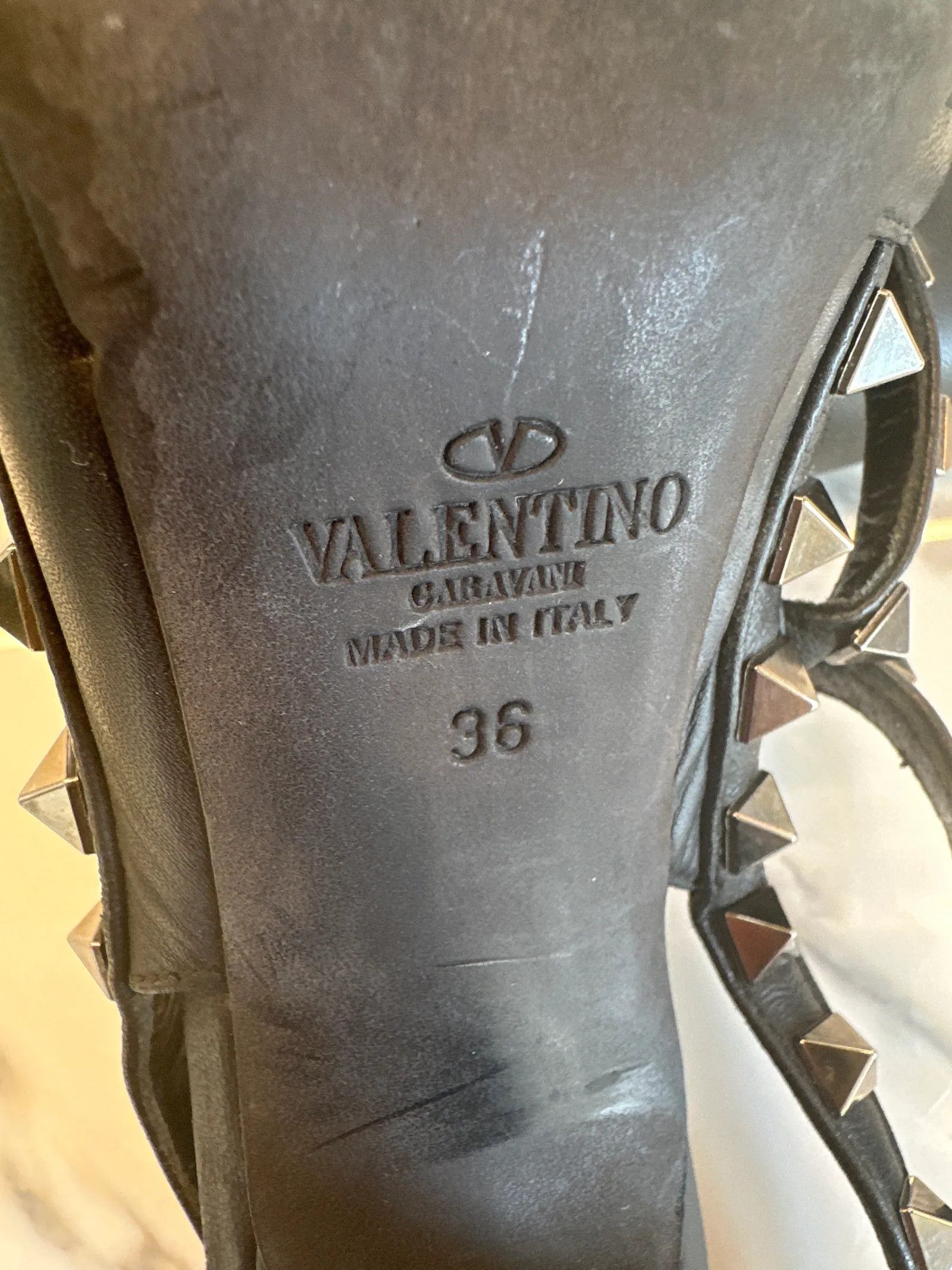 Valentino Valentino Rockstud Noir Leather Pumps Heels Size US 6 / IT 36 - 2 Thumbnail