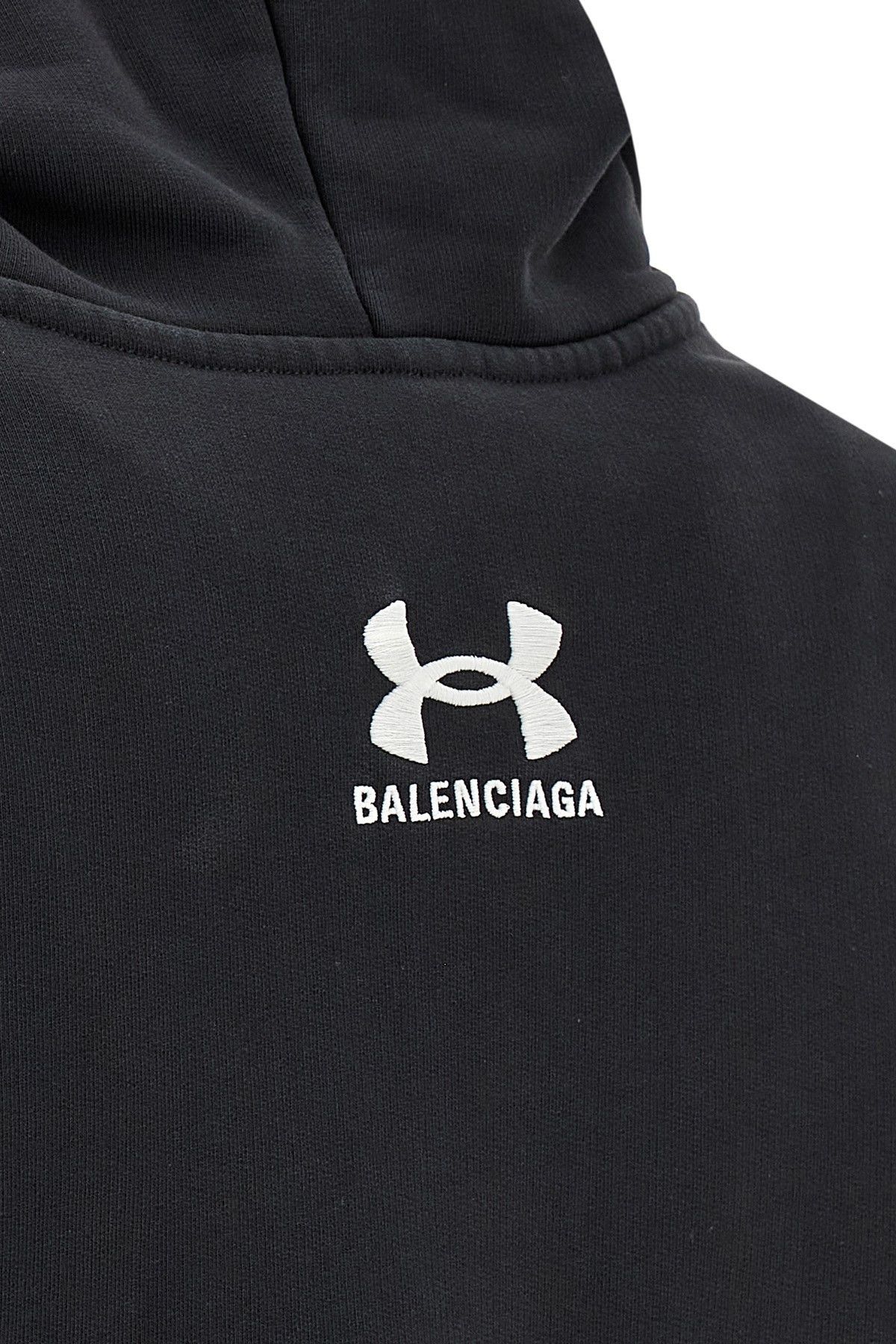 Hoodie x Under Armour®