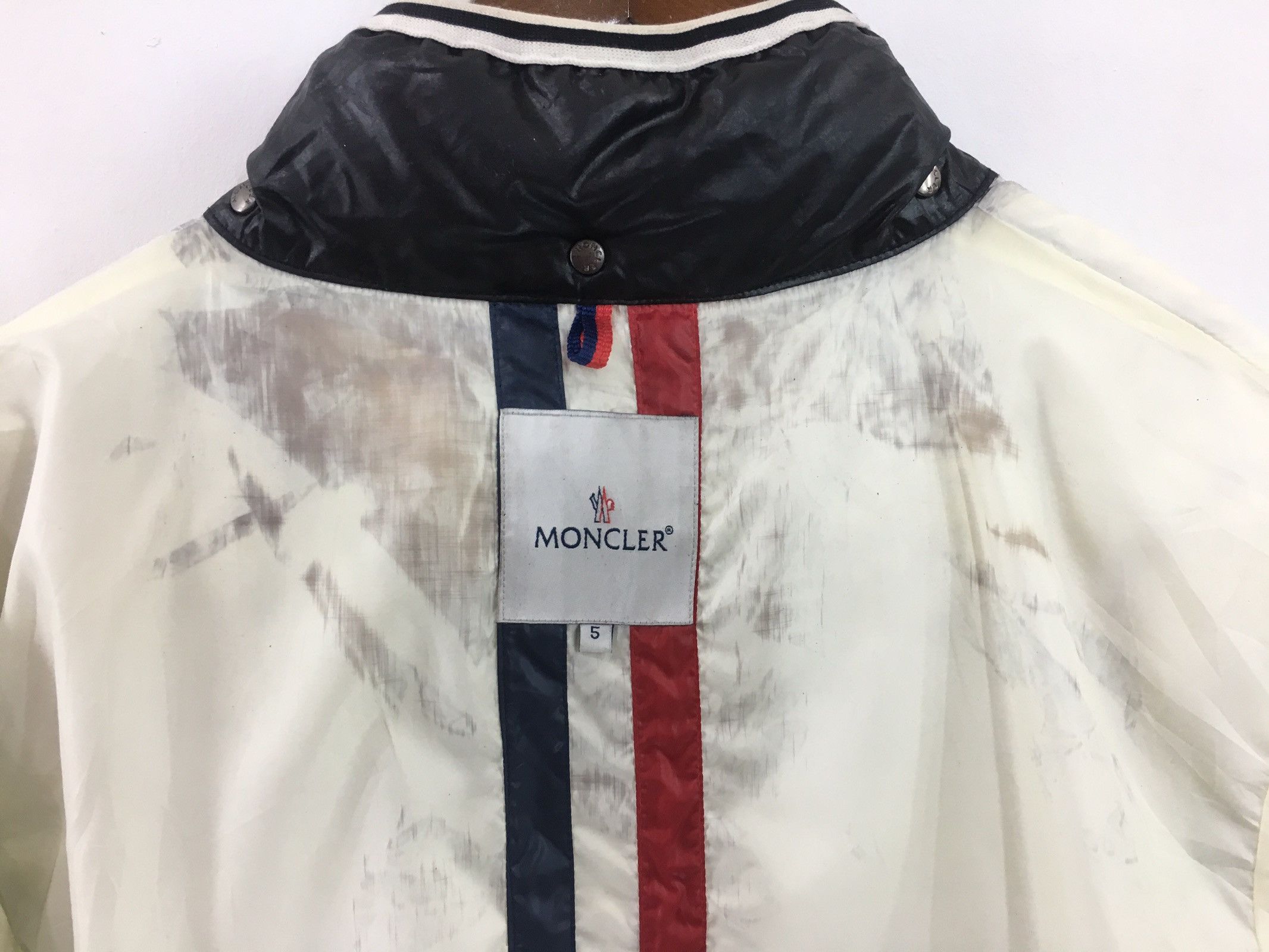 Moncler Moncler Goose down puffer jacket Size US L / EU 52-54 / 3 - 22 Thumbnail