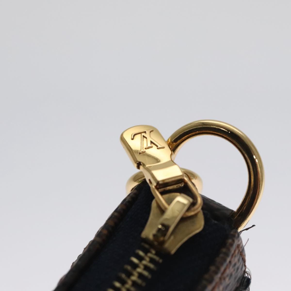 Louis Vuitton Mini Pochette Accessoires Brown Canvas Clutch Bag Size ONE SIZE - 11 Thumbnail