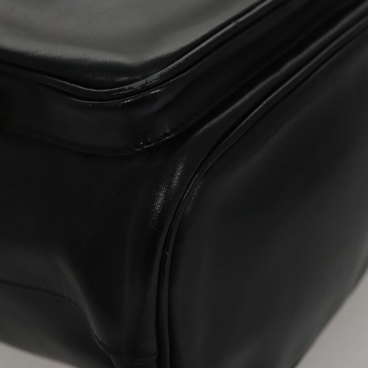 Prada Black Leather Handbag (Pre-Owned) Size ONE SIZE - 7 Thumbnail