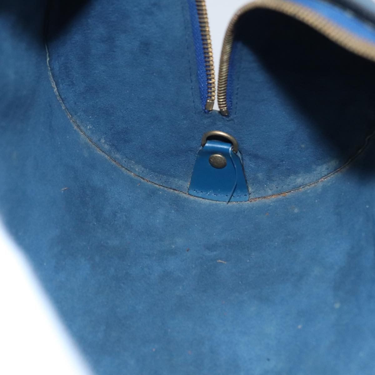 Louis Vuitton Soufflot Blue Leather Handbag (Pre-Owned) Size ONE SIZE - 18 Thumbnail