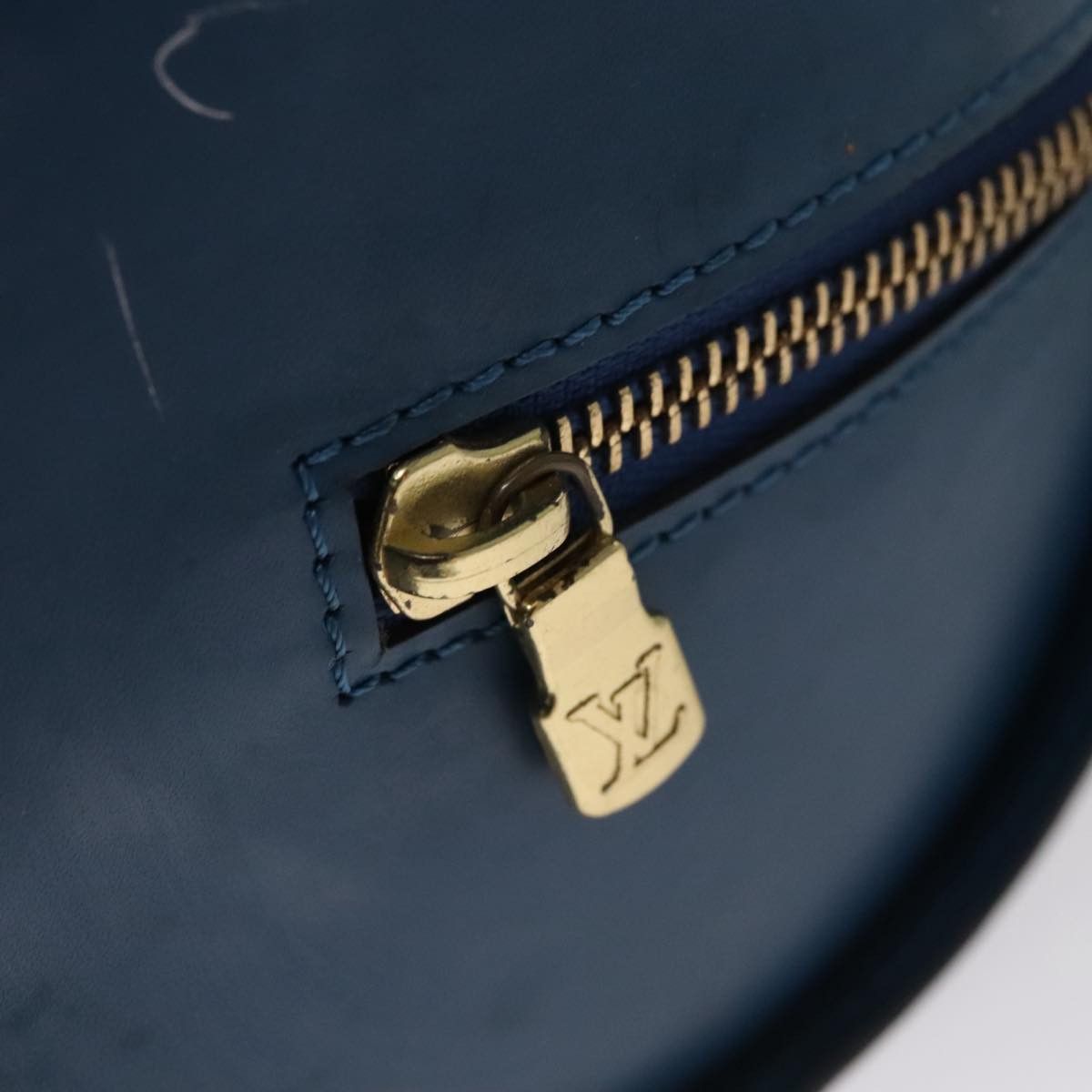 Louis Vuitton Soufflot Blue Leather Handbag (Pre-Owned) Size ONE SIZE - 13 Thumbnail