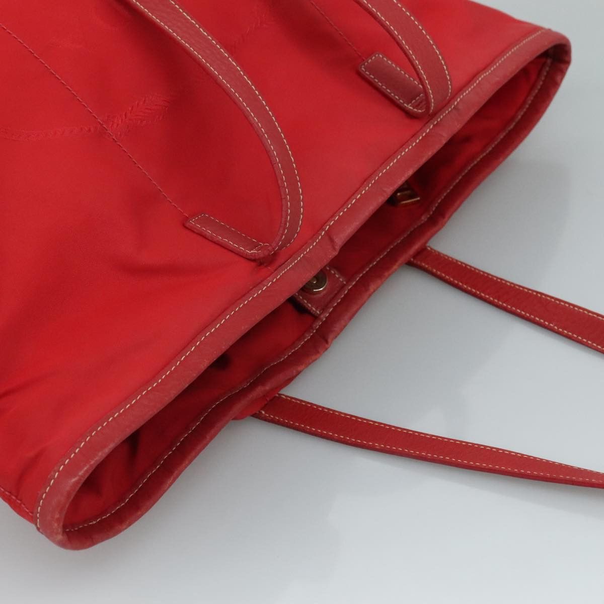Prada Red Synthetic Tote Bag (Pre-Owned) Size ONE SIZE - 16 Thumbnail