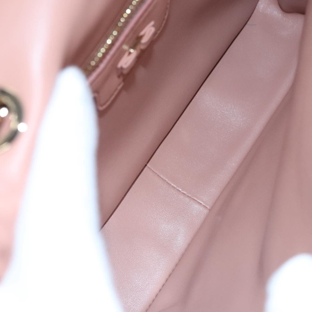 Salvatore Ferragamo Vara Brown Leather Shoulder Bag (Pre-Owned) Size ONE SIZE - 13 Thumbnail