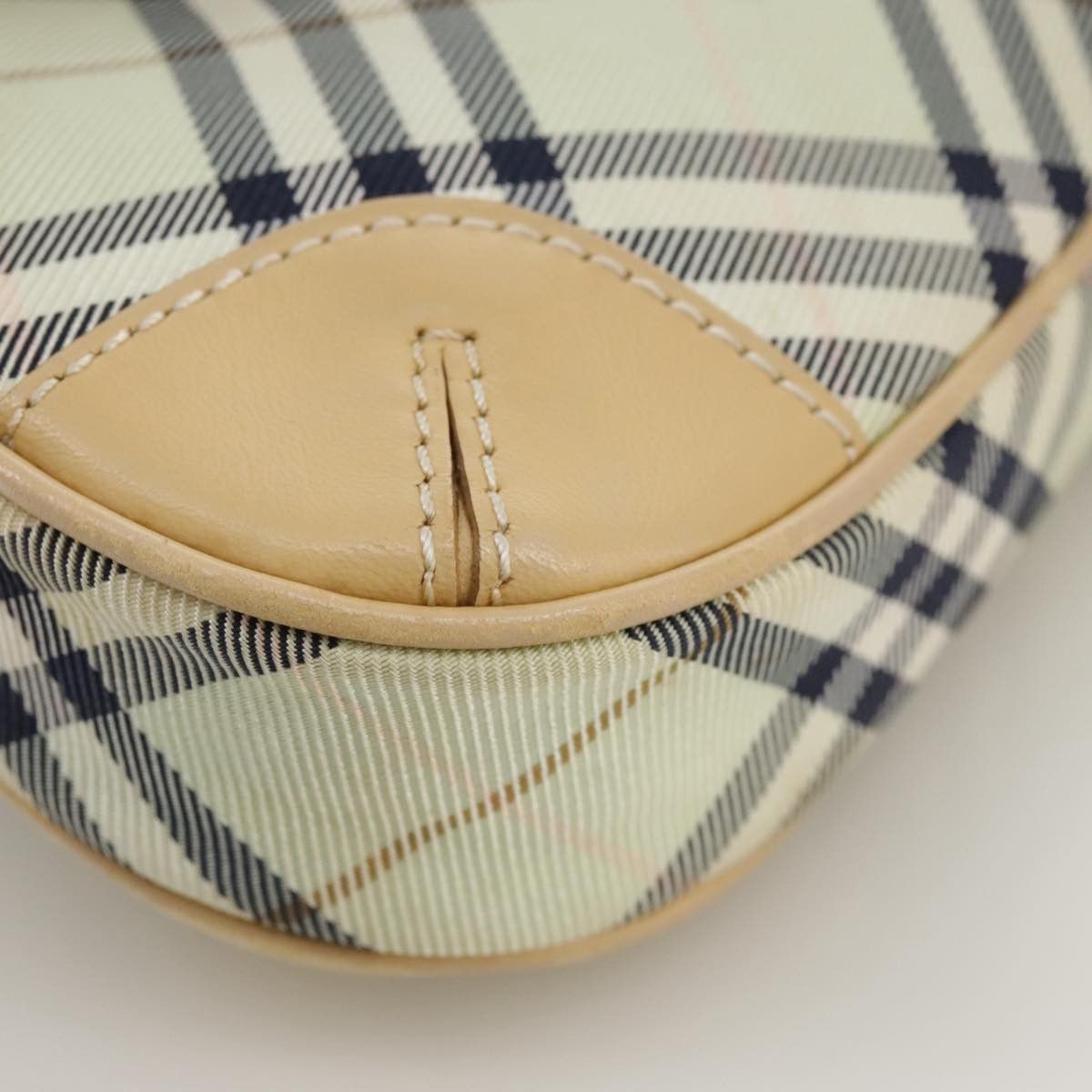 Burberry Nova Check Beige Canvas Shoulder Bag (Pre-Owned) Size ONE SIZE - 19 Thumbnail