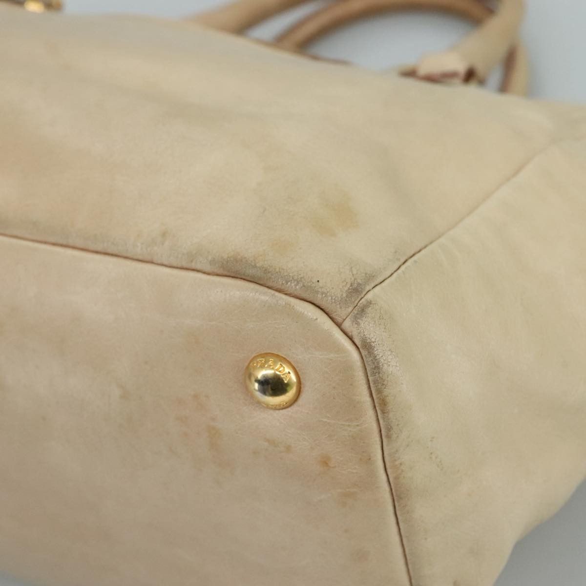 Prada Vitello Beige Leather Handbag (Pre-Owned) Size ONE SIZE - 9 Thumbnail