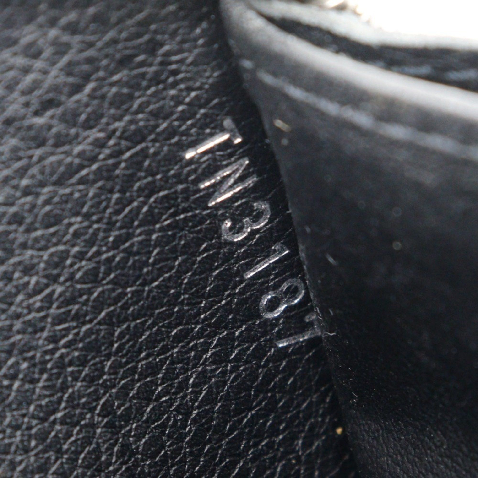 Louis Vuitton Louis Vuitton Mahina wallet Size ONE SIZE - 8 Thumbnail