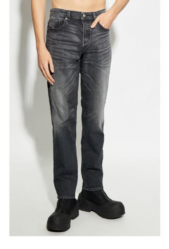 Diesel DIESEL Men Denim Pants A1022909L52 02 BLACK Size US 32 / EU 48 - 3 Thumbnail